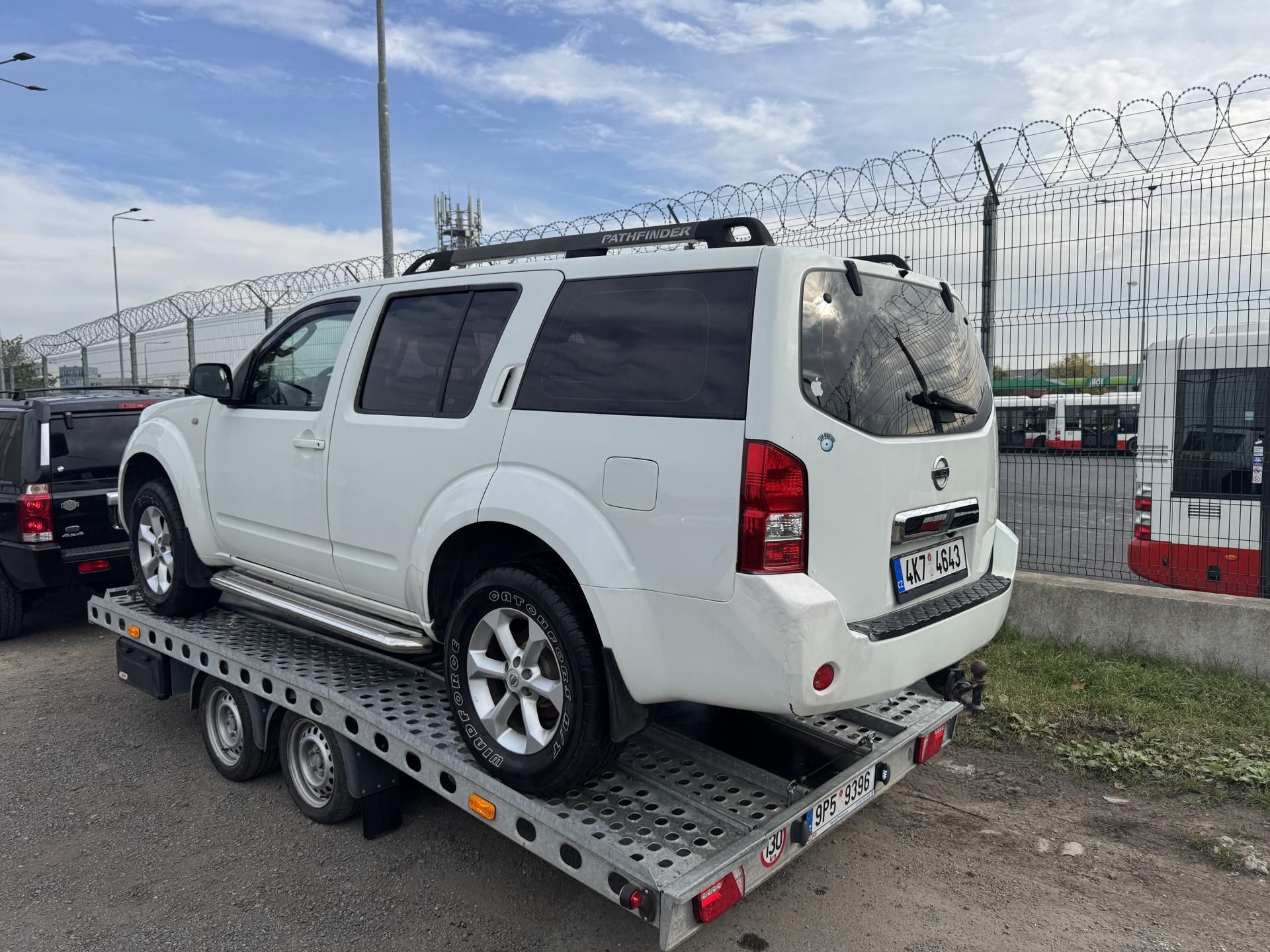 Nissan Pathfinder, 2.5DCI 125kw AT 4x4 - fotka 3