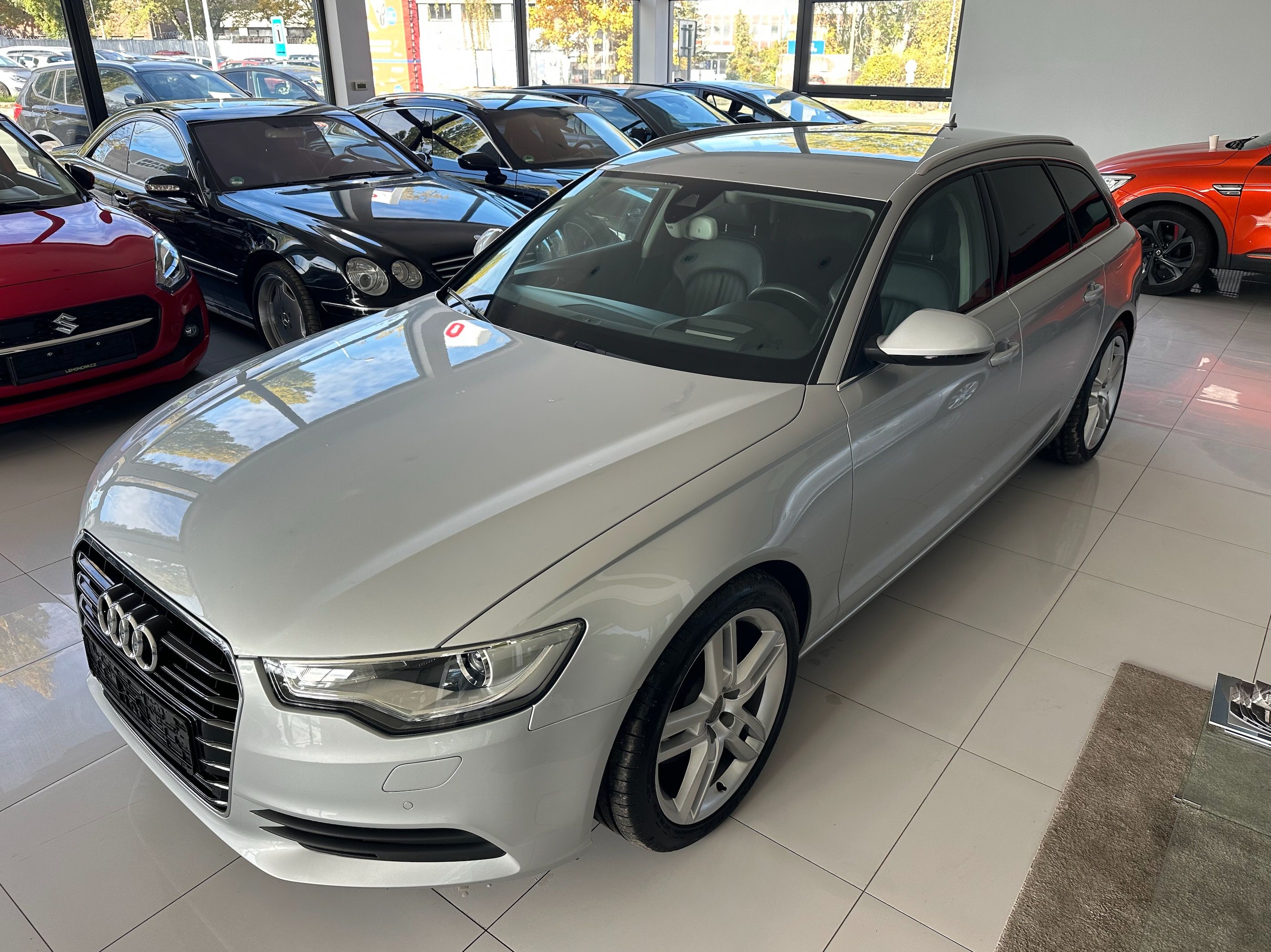 Audi A6, AVANT3.0TDI 180kW PROJEKCE - fotka 4