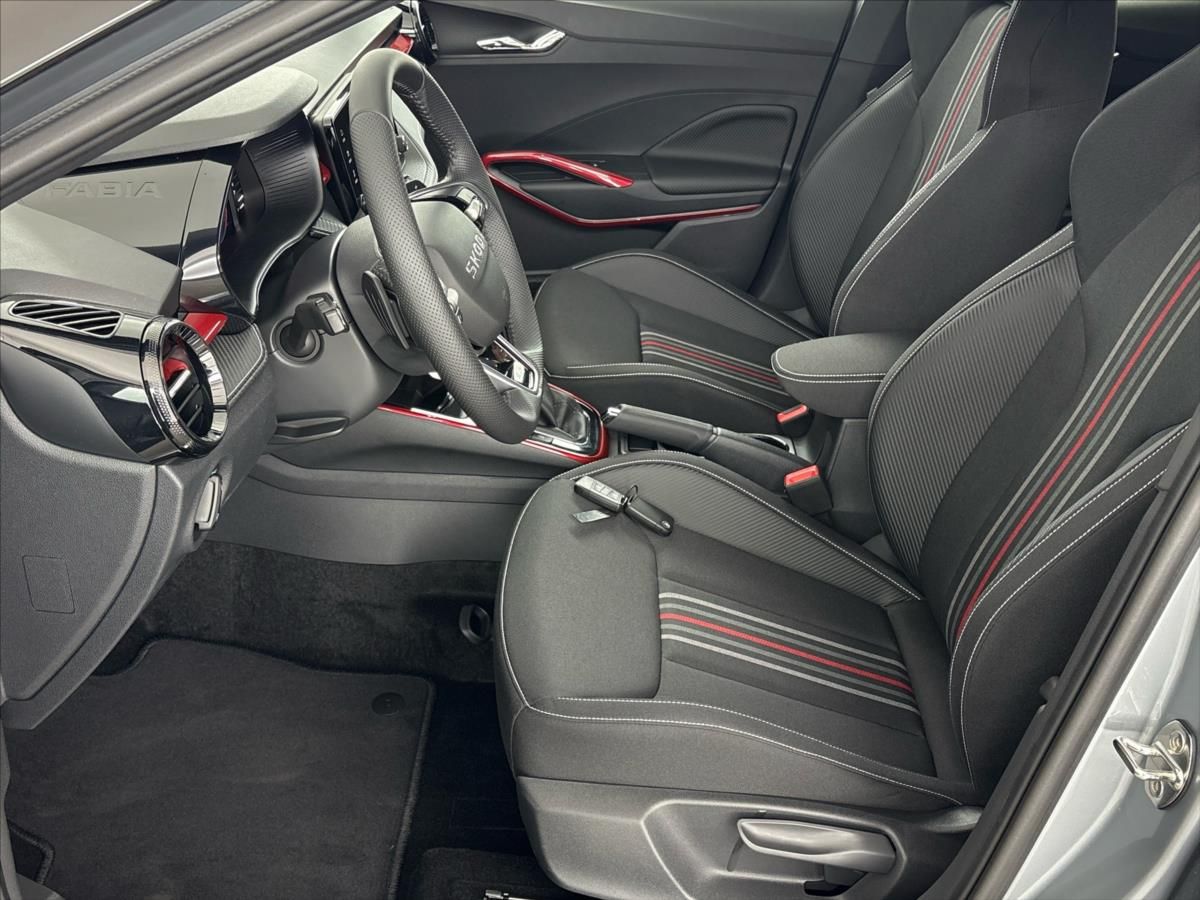 Škoda Fabia, 1,0 TSI Monte Carlo DSG - fotka 6