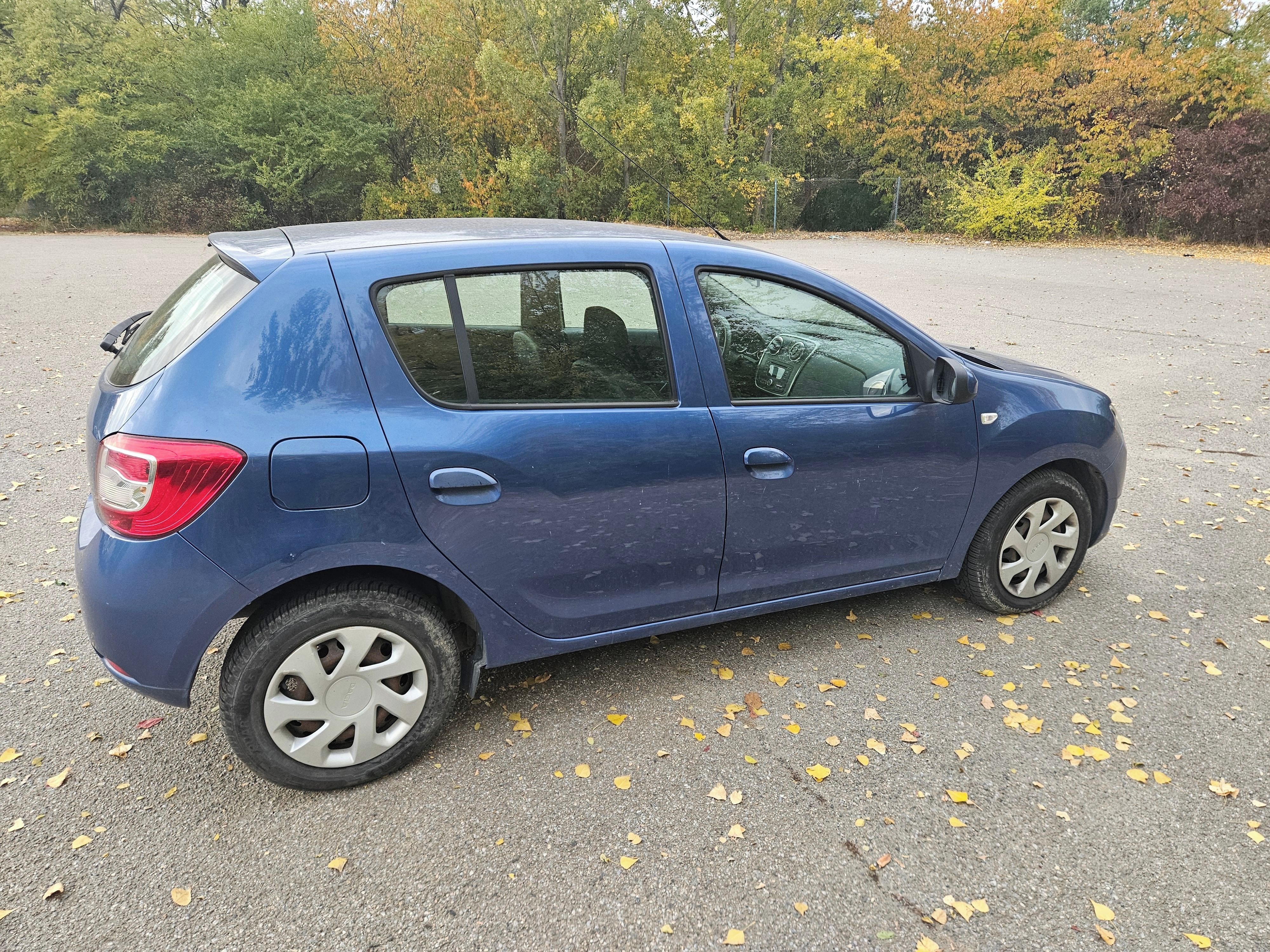 Dacia Sandero, 1,2, 55KW, klima - fotka 6