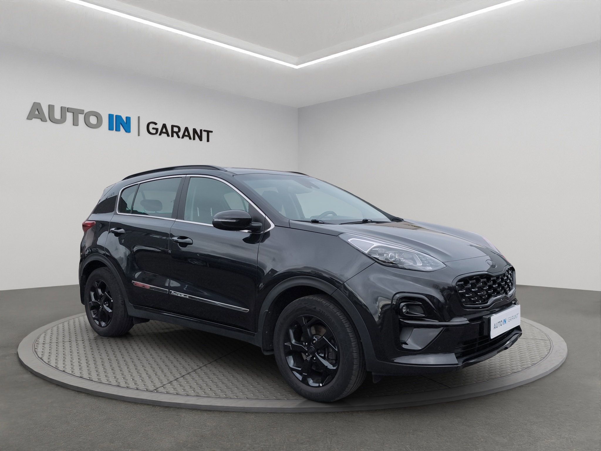 Kia Sportage, Black Edition 1.6 T-GDi - fotka 3
