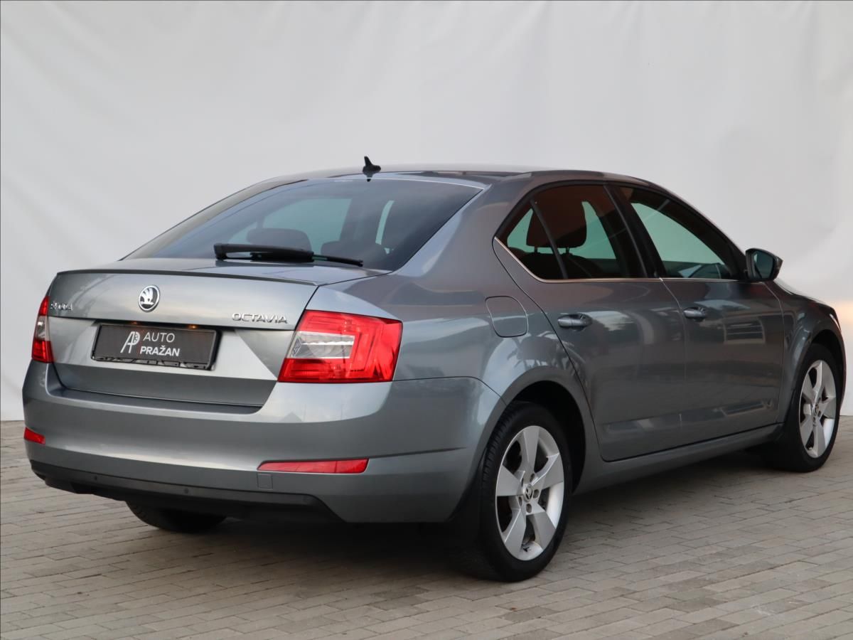 Škoda Octavia, 1,4   TSi, DigiKlima, ParkPilo - fotka 6