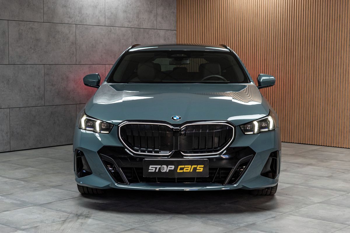BMW Řada 5, 540d xDrive ///M*ZÁRUKA*ČR 1.M - fotka 2