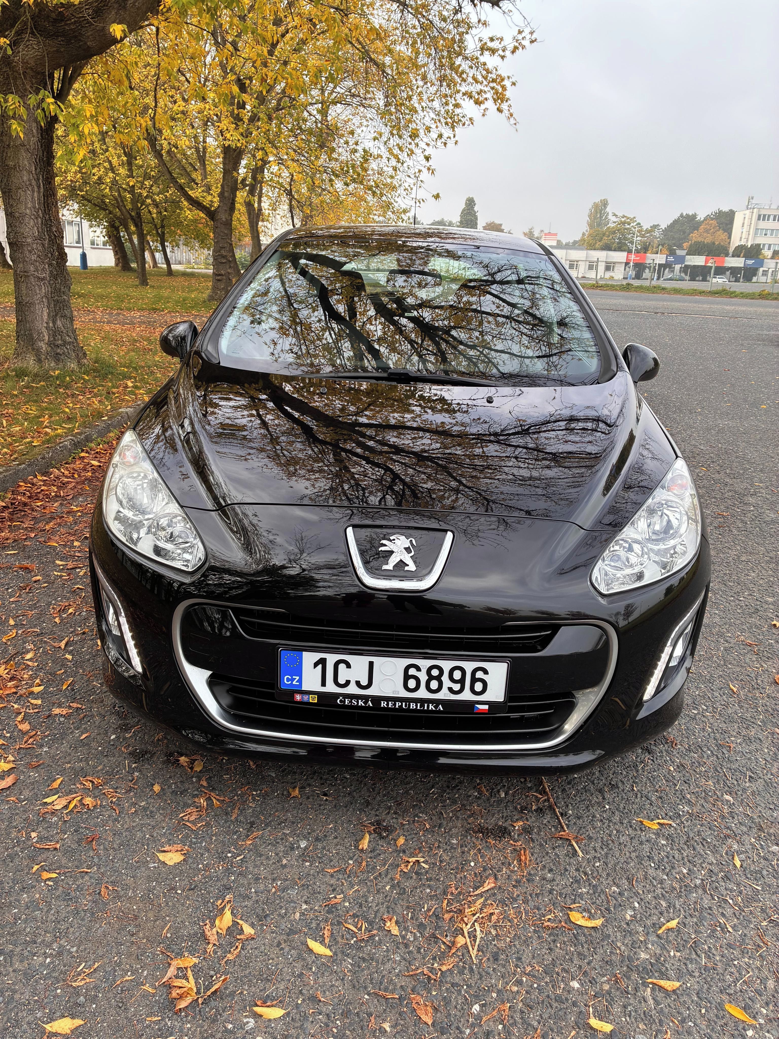 Peugeot 308, Peugeot 308 Hdi 84 kW r.v.2012 - fotka 3