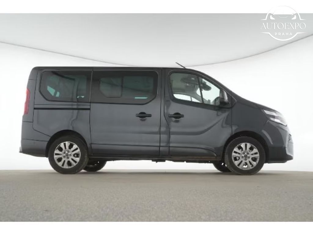 Nissan Primastar, 2,8t dCI 150 Kombi Tekna L1H1 - fotka 6