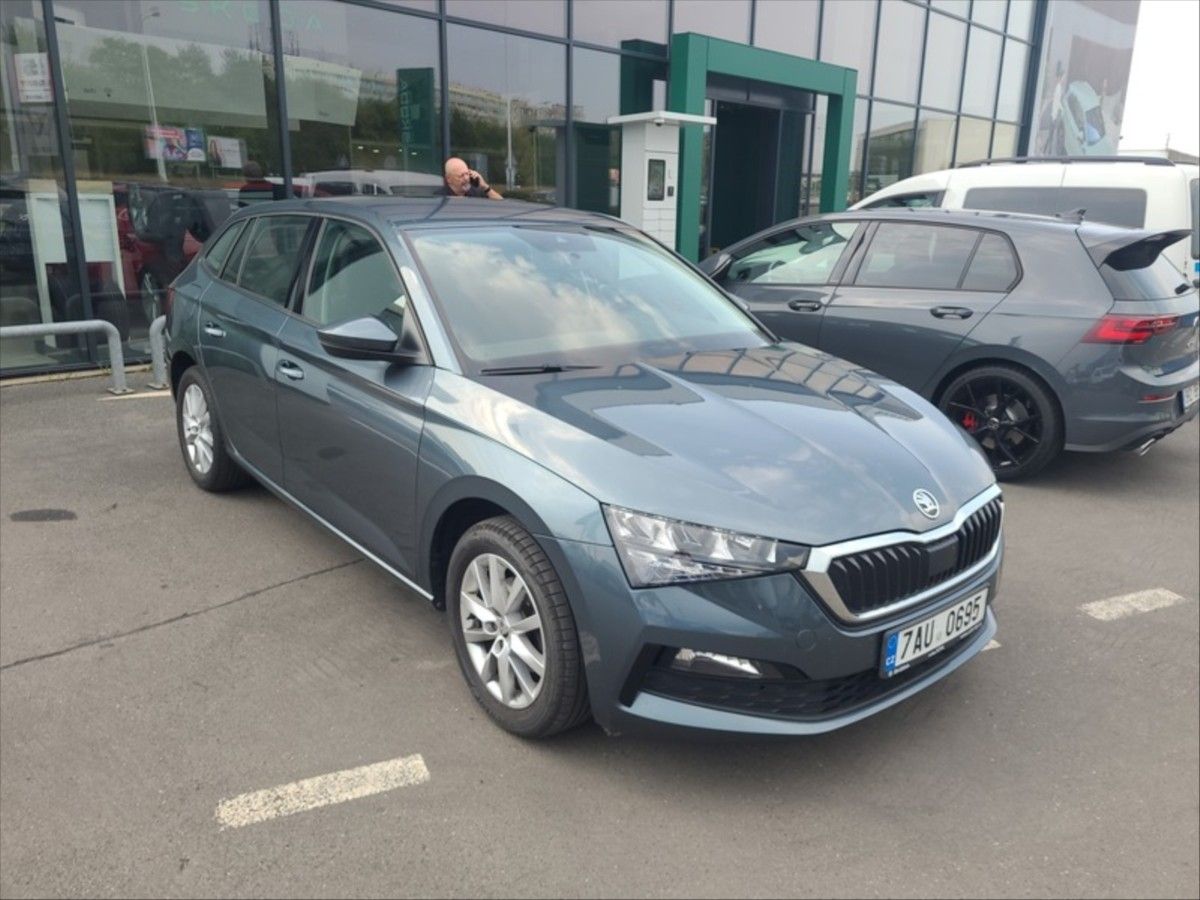 Škoda Scala, 1,0 TSi 85kW - fotka 4