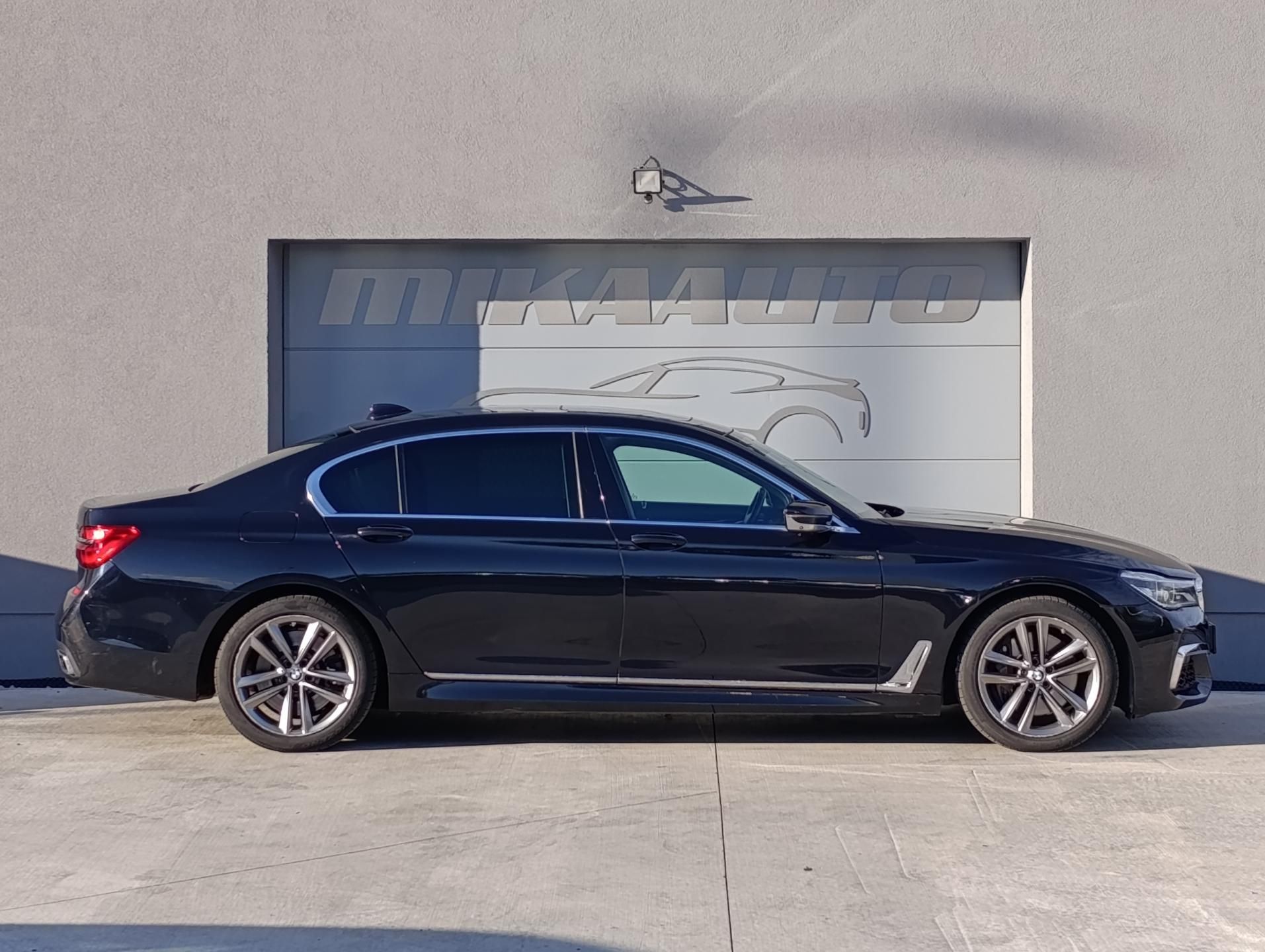 BMW Řada 7, 750Li xDRIVE ČR 1.MAJ DPH - fotka 4