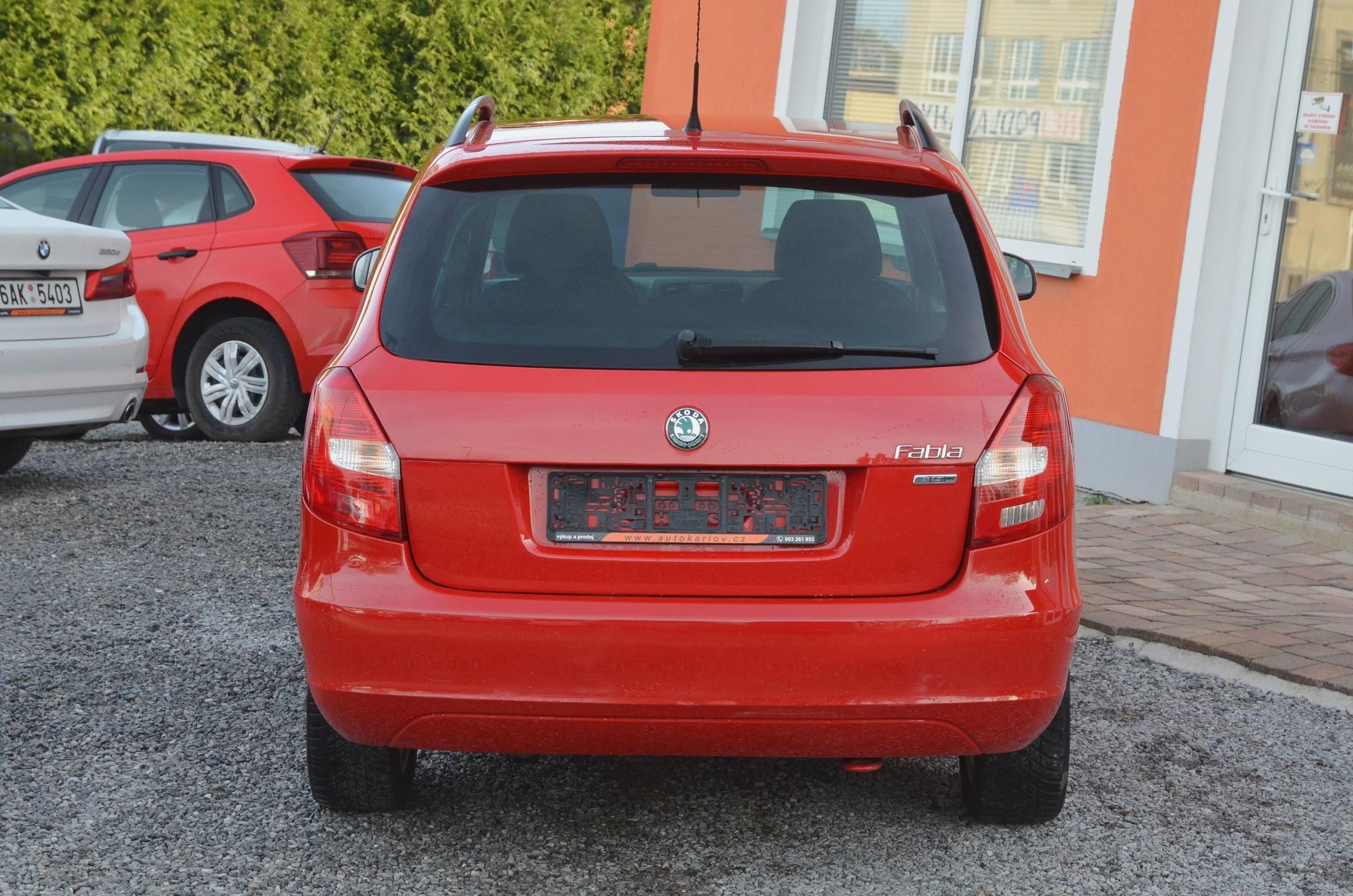 Škoda Fabia, 1.2 TSi 63kW AMBITION / ALU - fotka 5