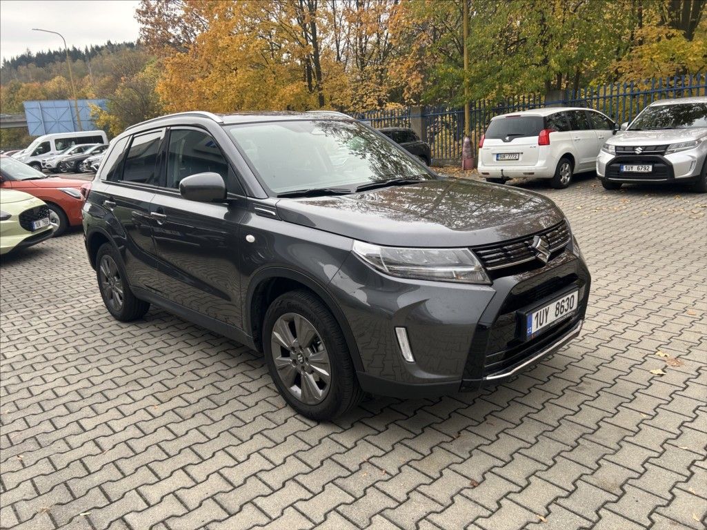 Suzuki Vitara, 1,4 Allgrip, Premium B.Jet - fotka 3