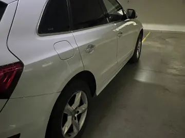 Audi Q5, 2.0 TDI, servisováno