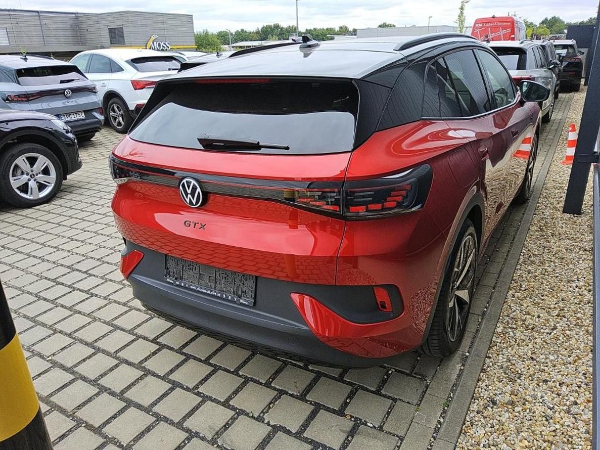 Volkswagen ID.4, GTX 220kw 4MOTION TZ  SOH 94 % - fotka 4