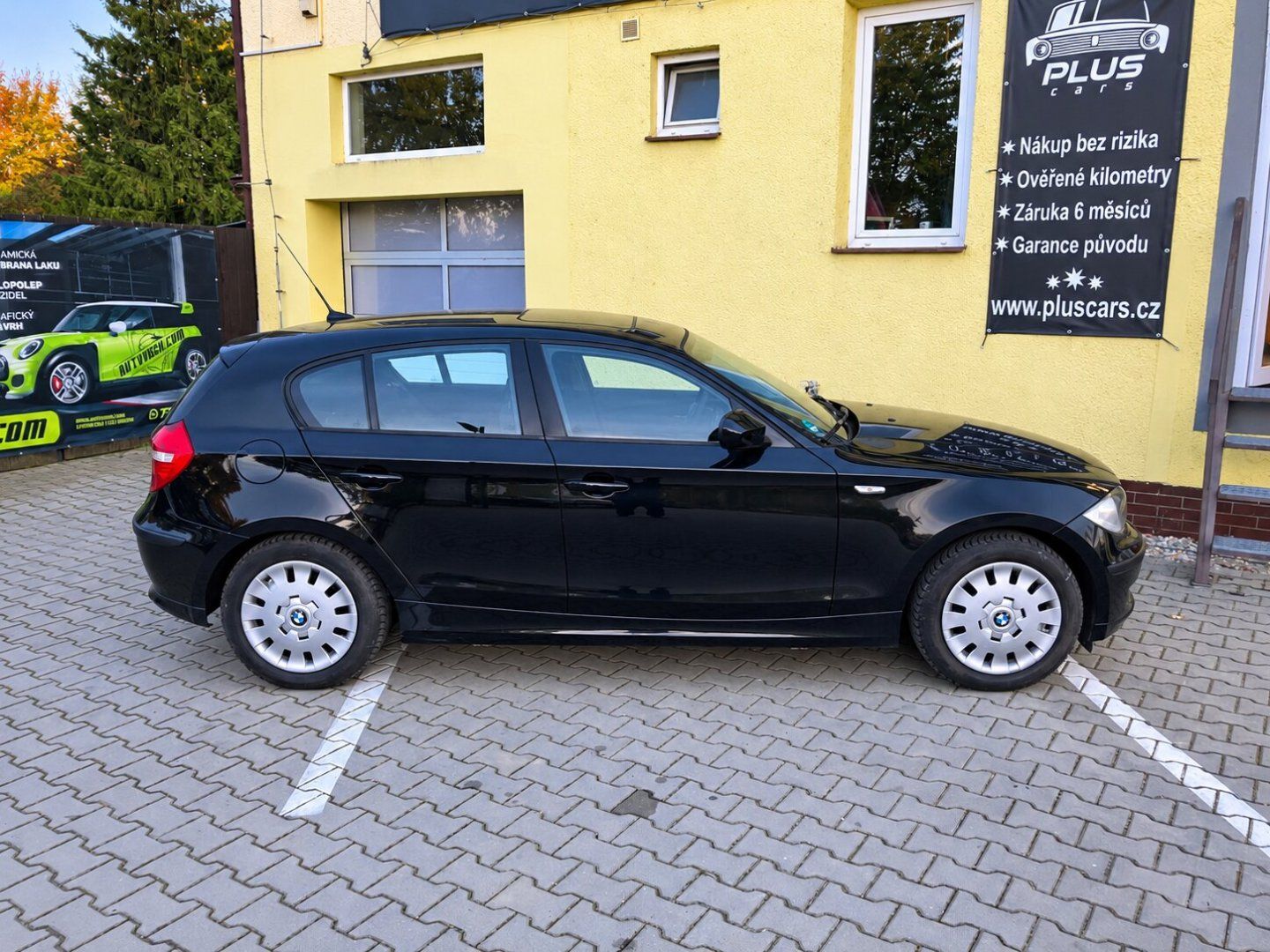 BMW Řada 1, 2,0i (90kW)*DIGI KLIMA* - fotka 5