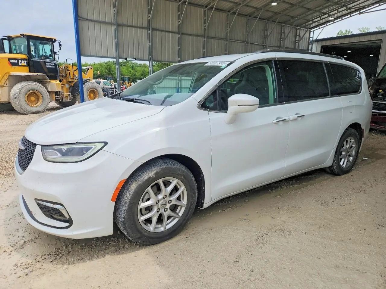 Chrysler Pacifica, Auto na cestě