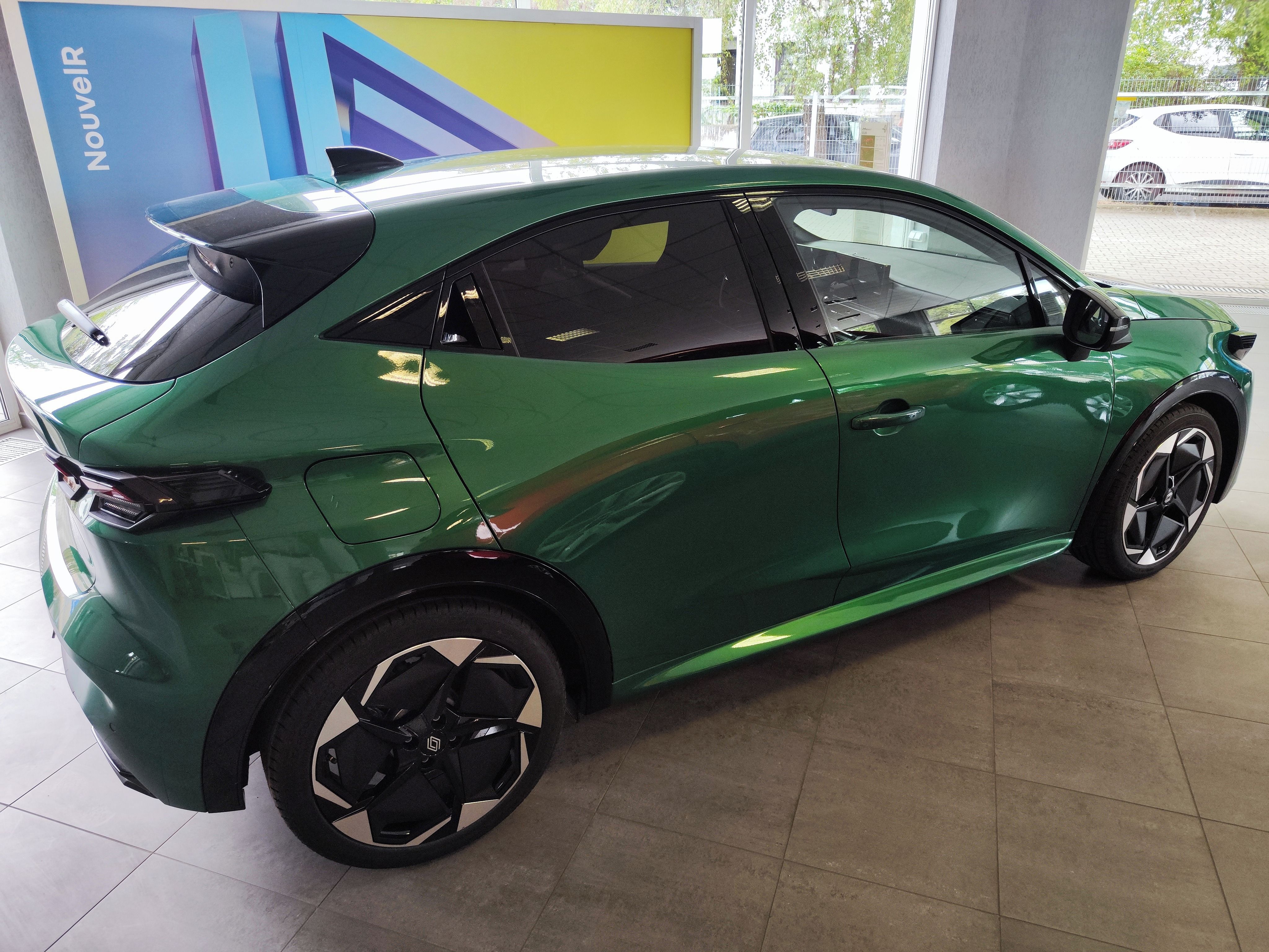 Renault Clio, Techno 115 - fotka 2