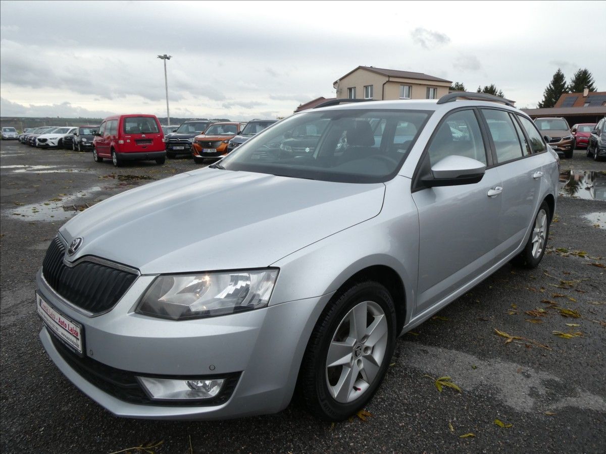 Škoda Octavia, 1,4 TSi 110kW DSG, 2x Alu kola - fotka 3