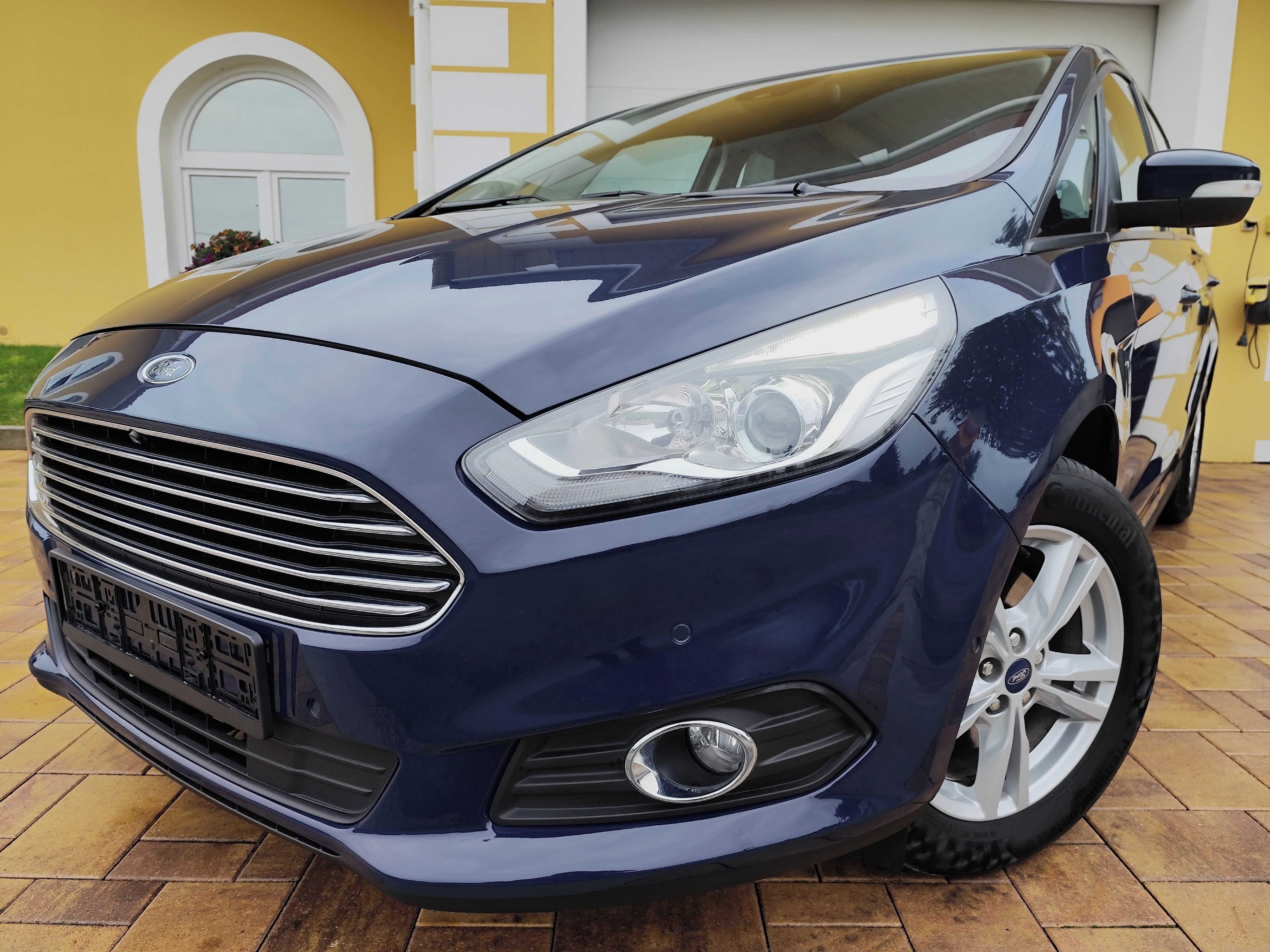 Ford S-MAX, 1.5Eco.121KW-tažné,kamery,navi