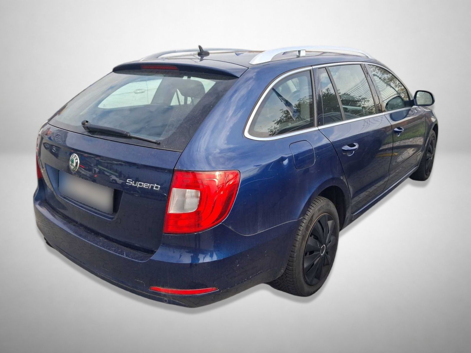 Škoda Superb, 2.0 TDI, Automatická klima - fotka 2