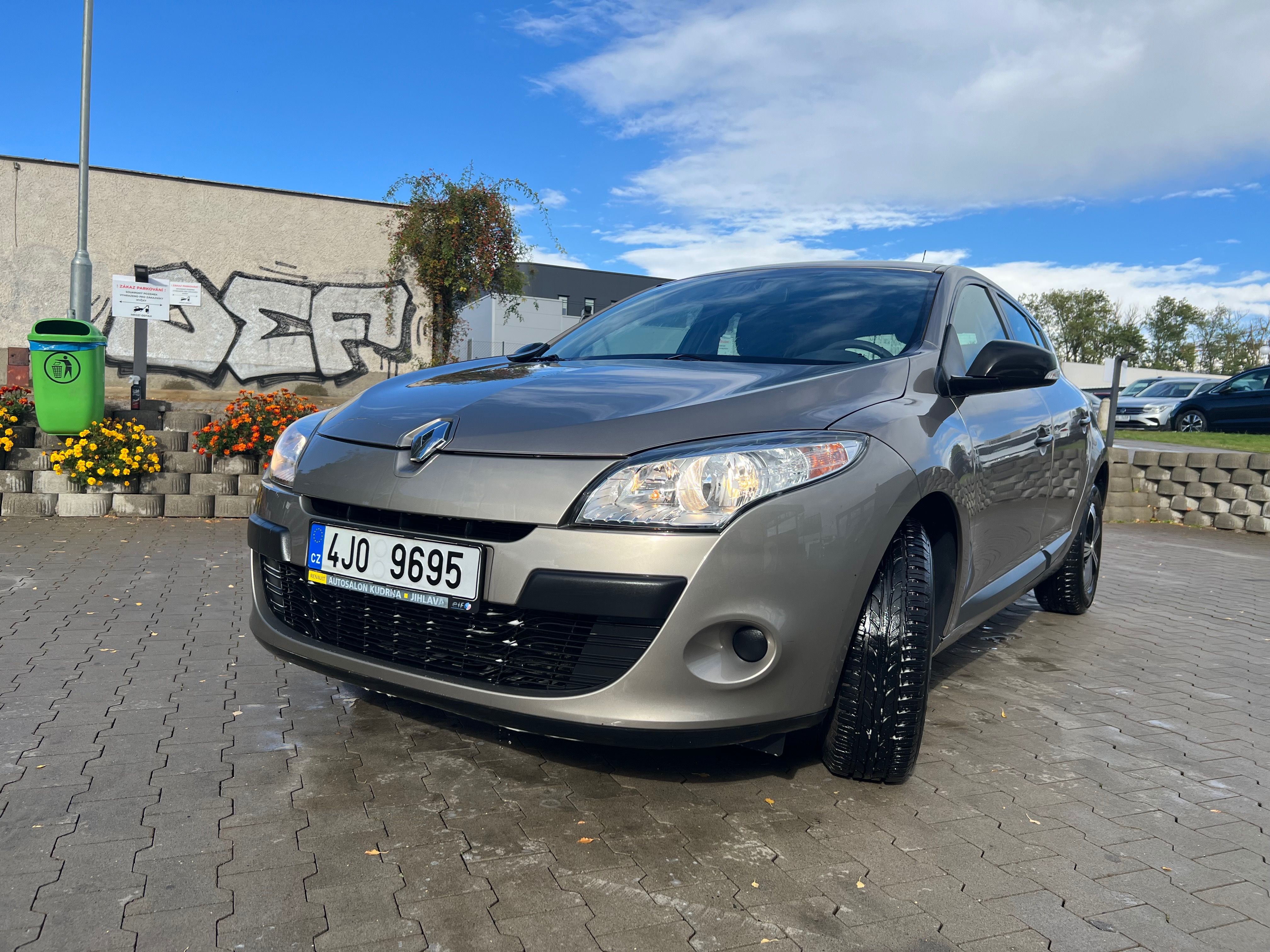 Renault Mégane, 1.6i 81kW - 33600km - fotka 2