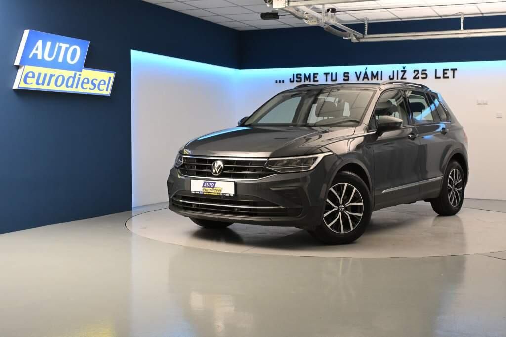 Volkswagen Tiguan, 2.0 DSG LED ACC Kamera Tažné T - fotka 2