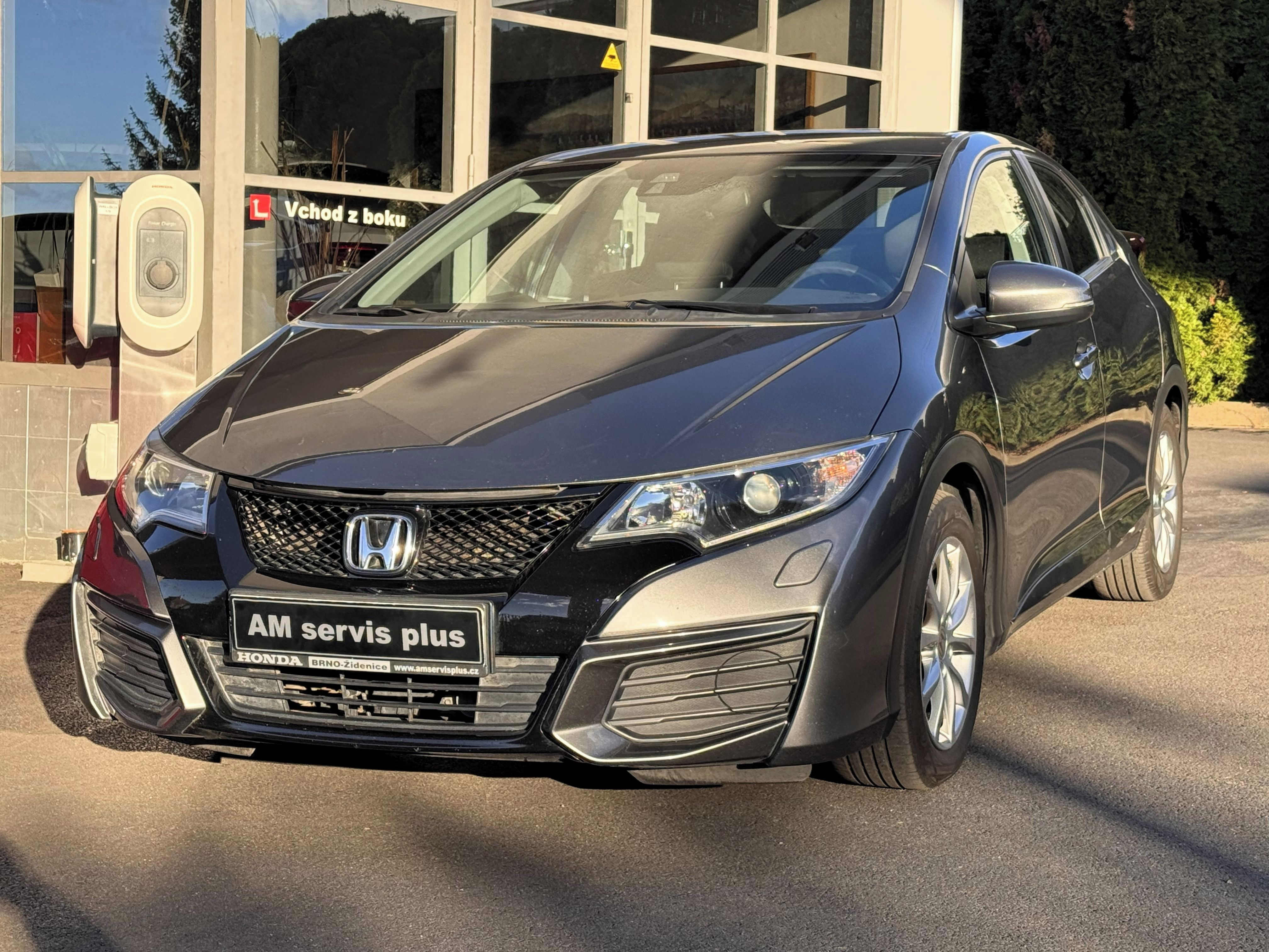 Honda Civic, 1.4i-VTEC Comfort - fotka 4
