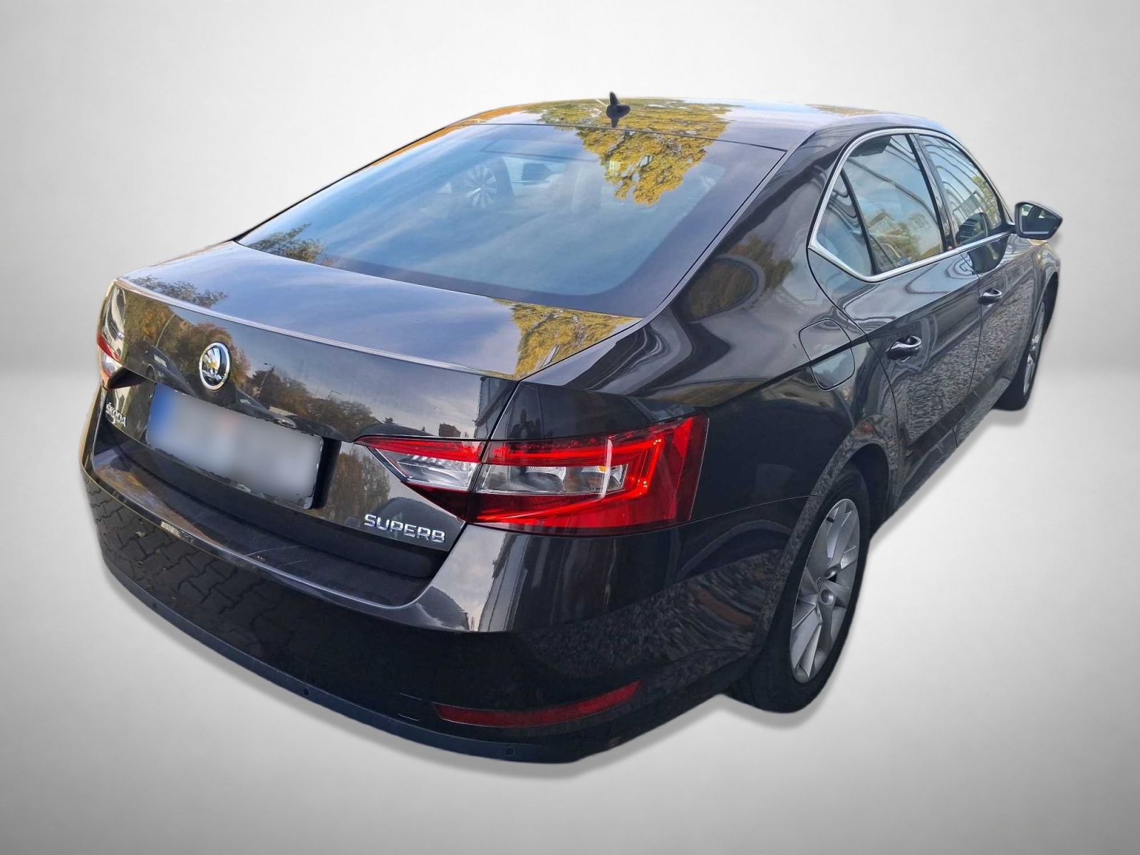 Škoda Superb, 2.0 TDI, Ambition, Serv.kniha - fotka 2