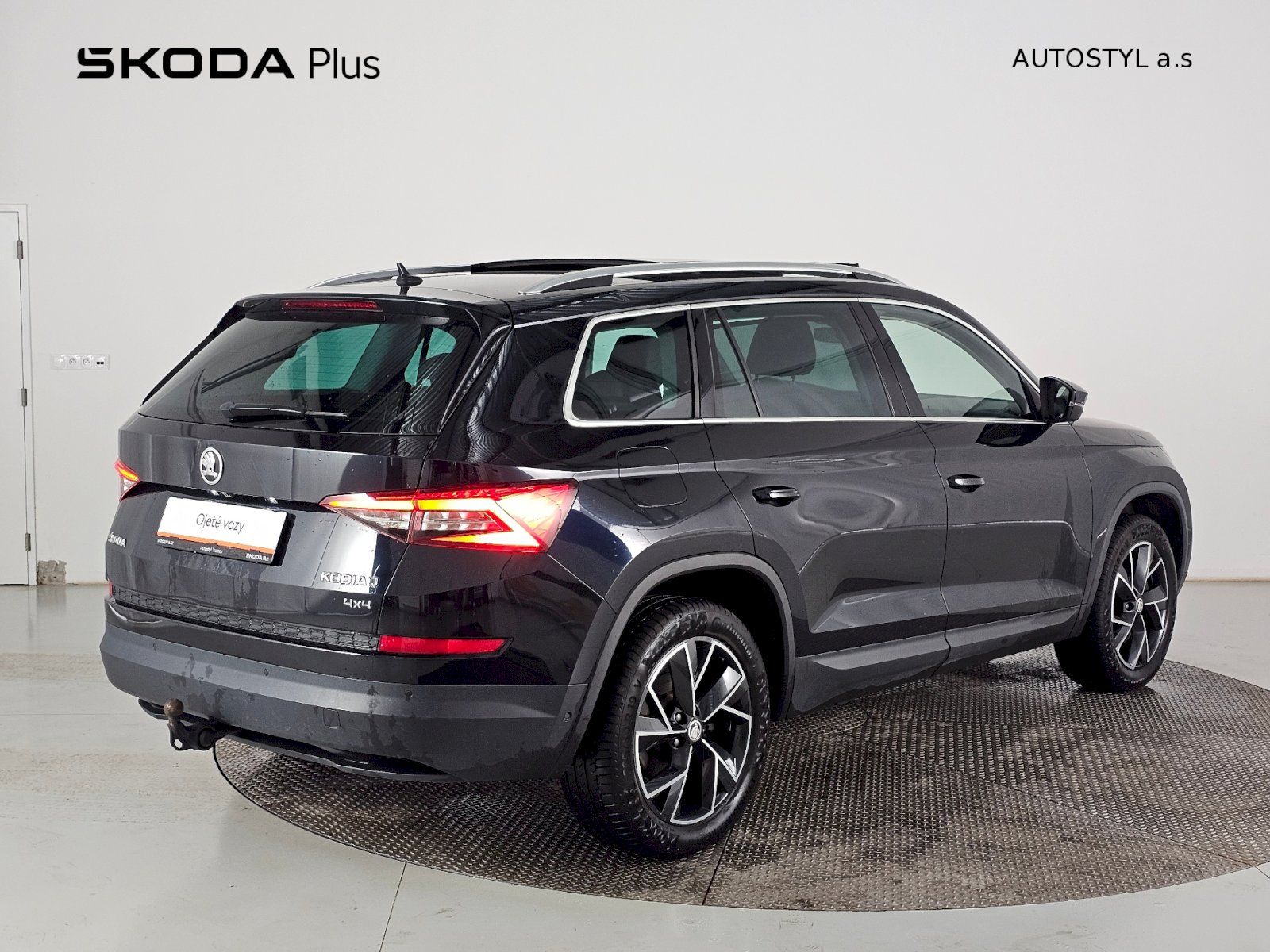 Škoda Kodiaq, 2.0TDI 140kW 4X4 DSG STYLE PLU - fotka 2