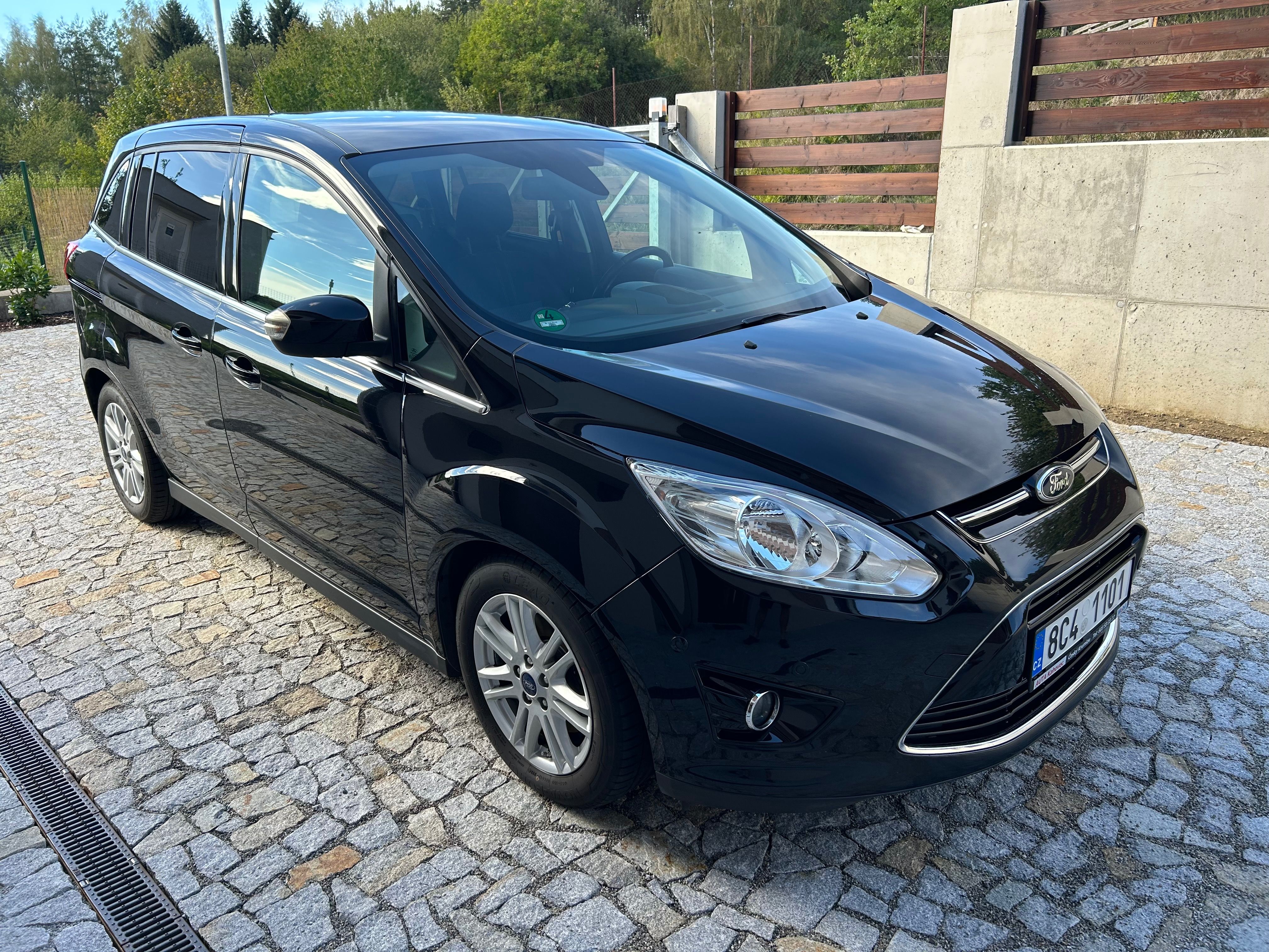 Ford Grand C-MAX - fotka 6