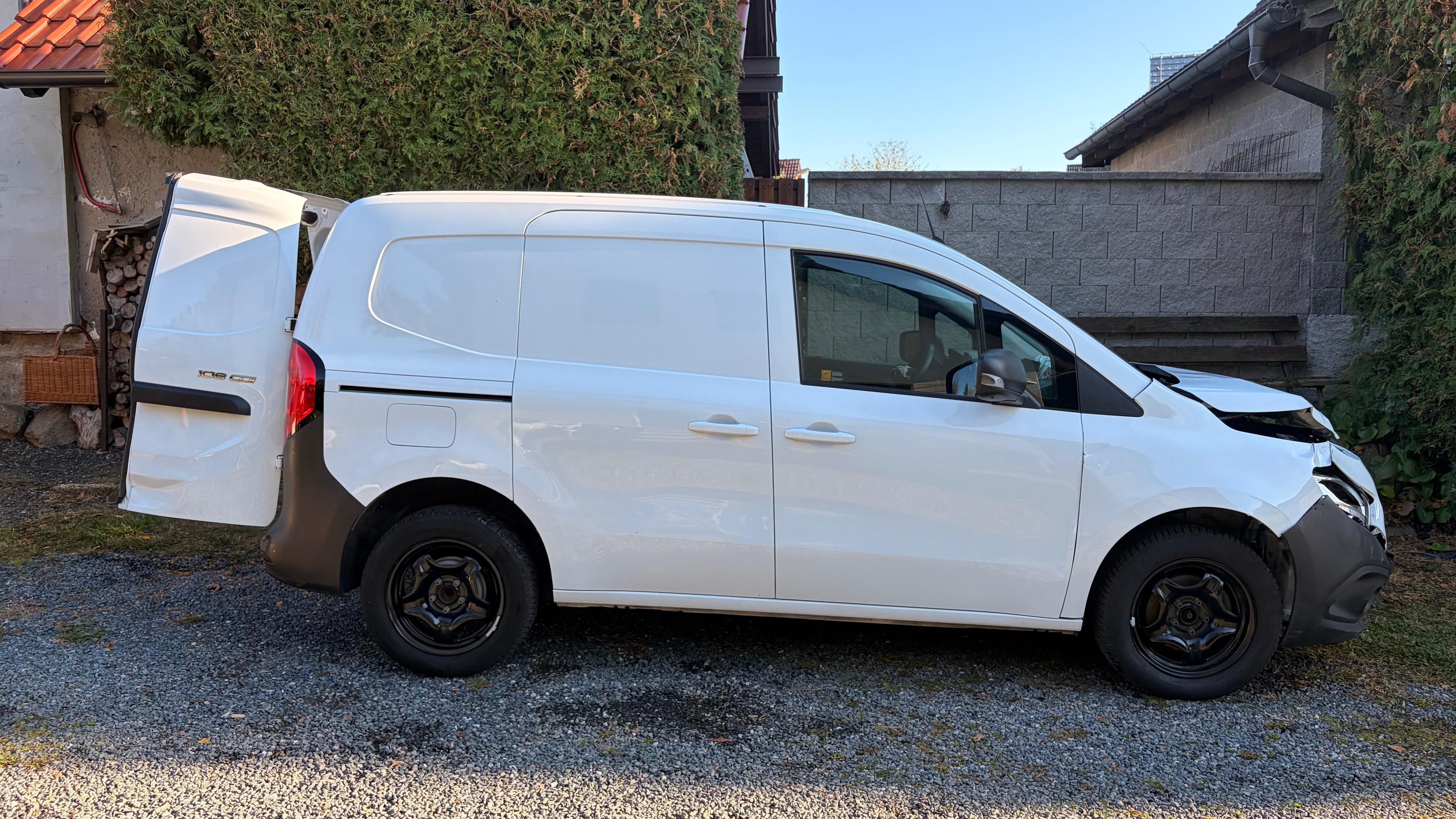 Mercedes-Benz Citan, 108 CDI, POJÍZDNÝ havarovaný - fotka 5