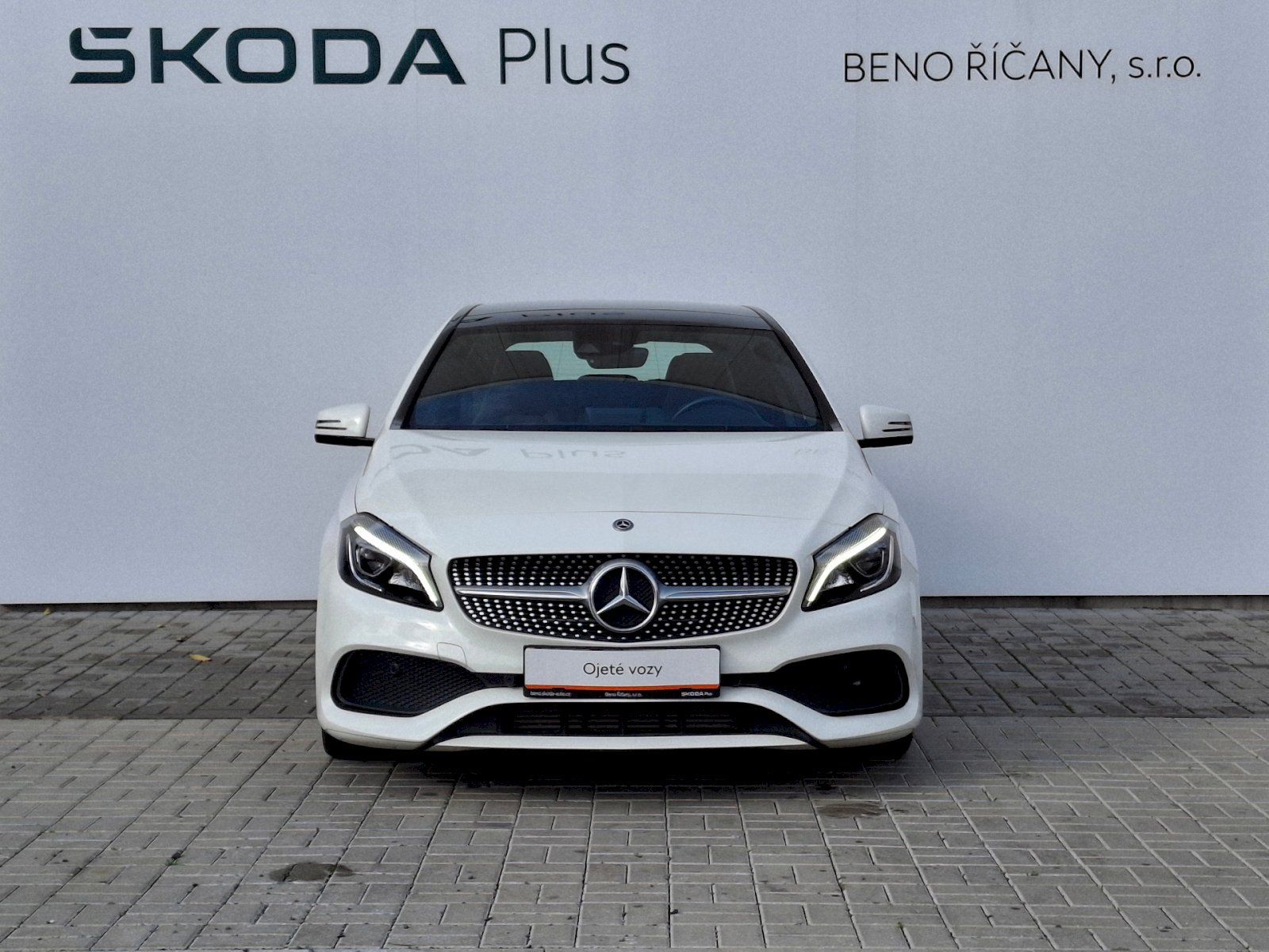 Mercedes-Benz Třídy A, AMG Automat 4 Matic 2,0i 135kW - fotka 4