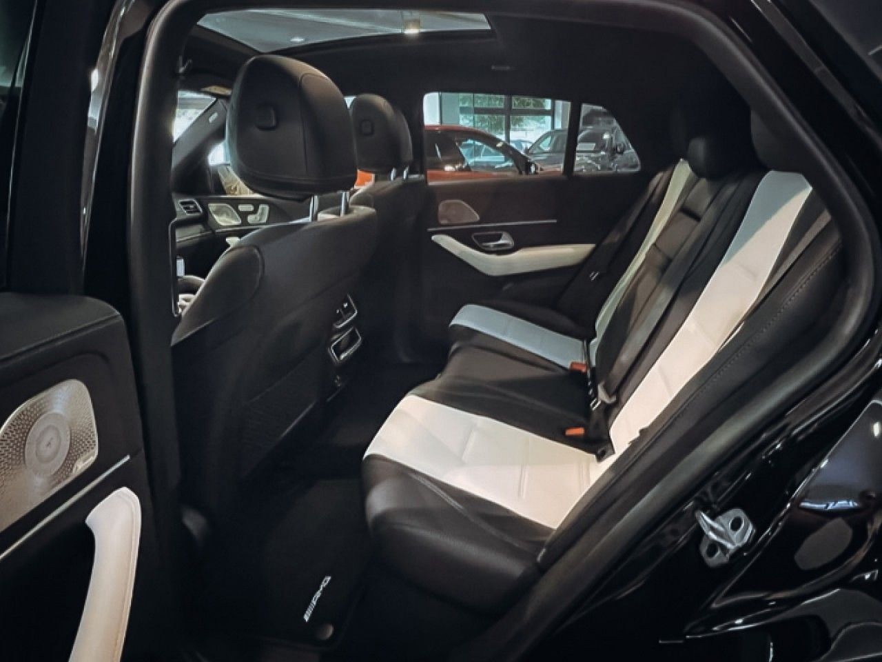 Mercedes-Benz GLE, 400d 4M AMG - fotka 3