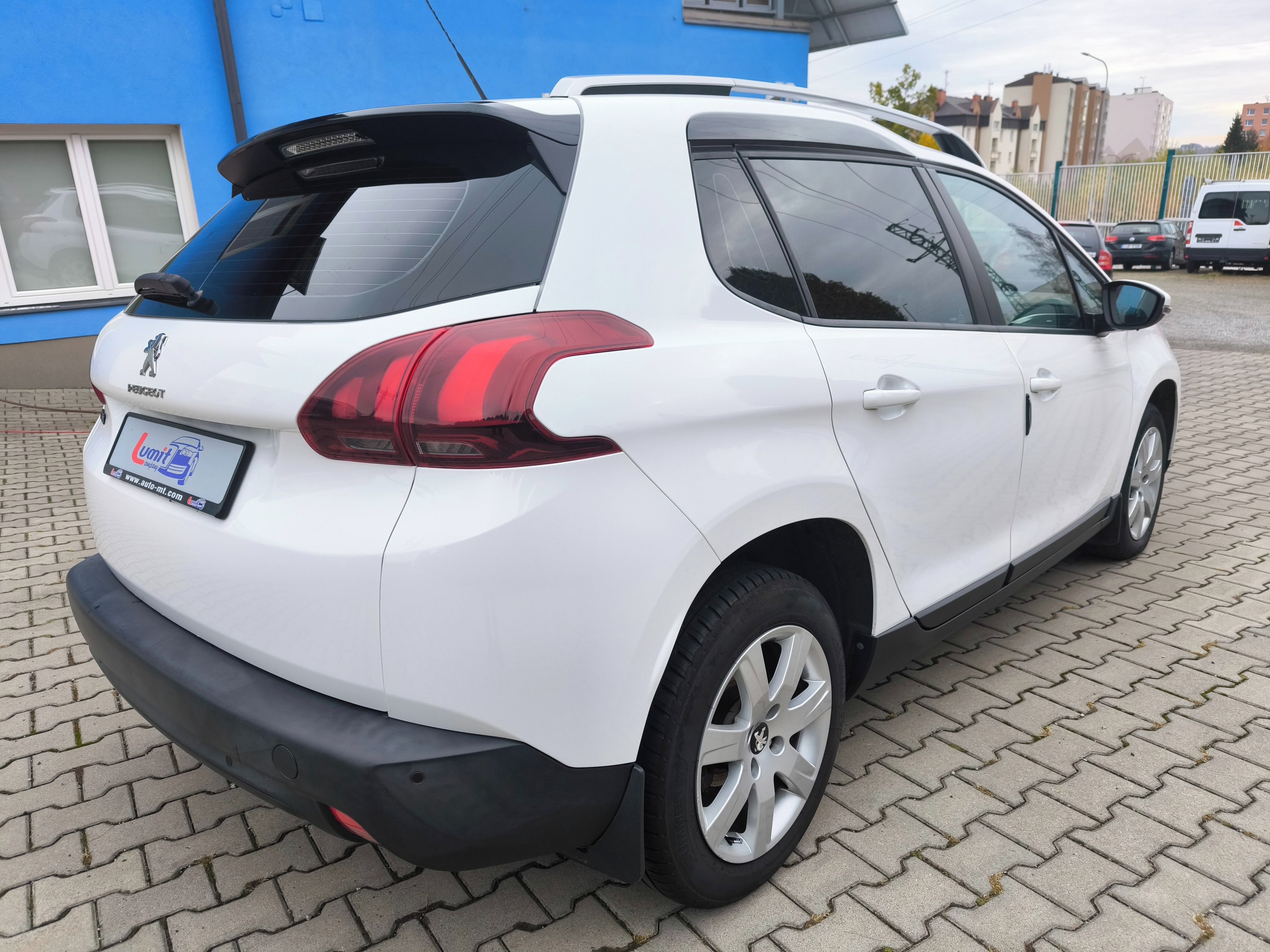 Peugeot 2008, 1.6 HDI - fotka 5