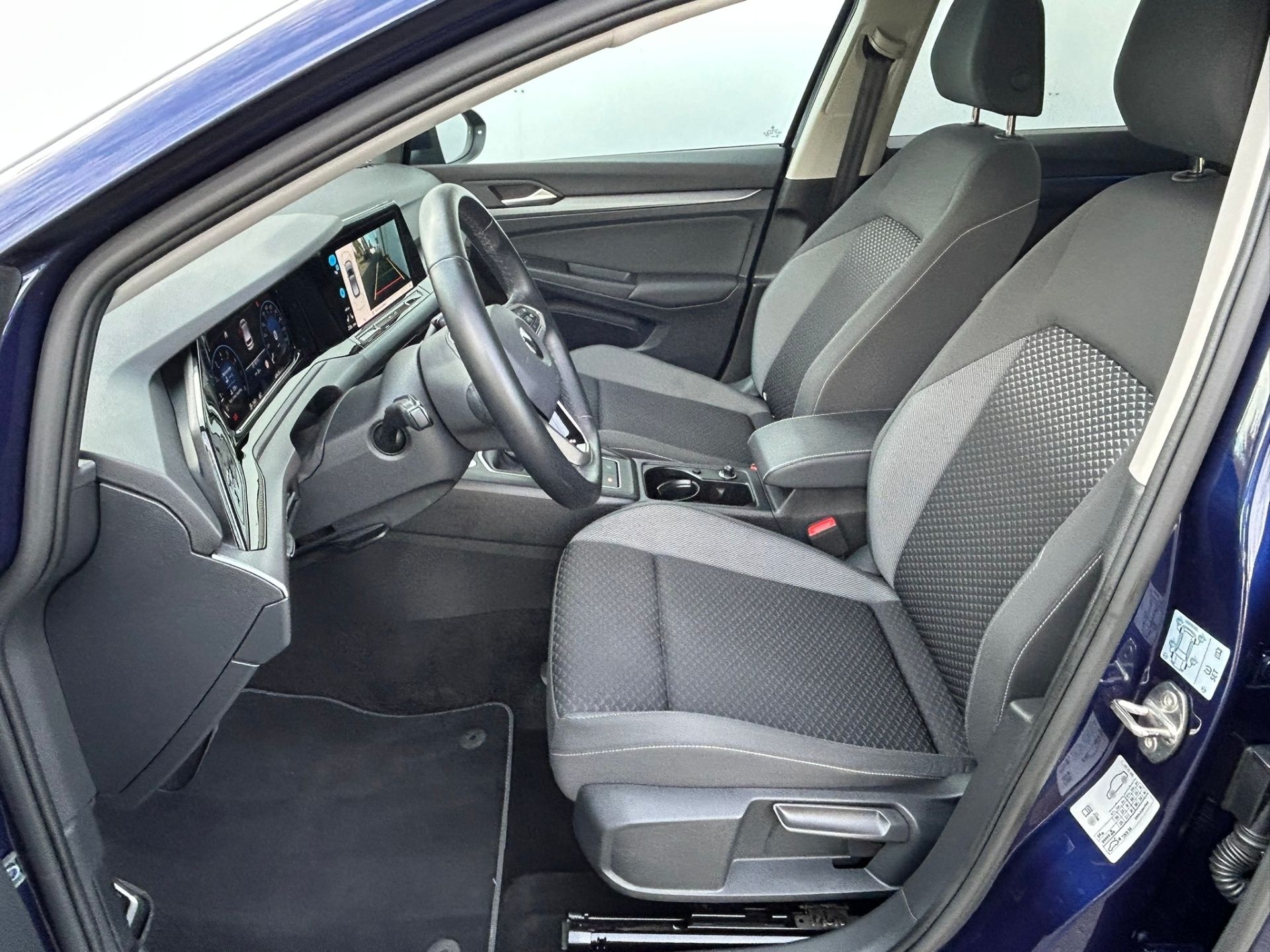 Volkswagen Golf, 1.5 TSI 110 kW Webasto  Záruka - fotka 6