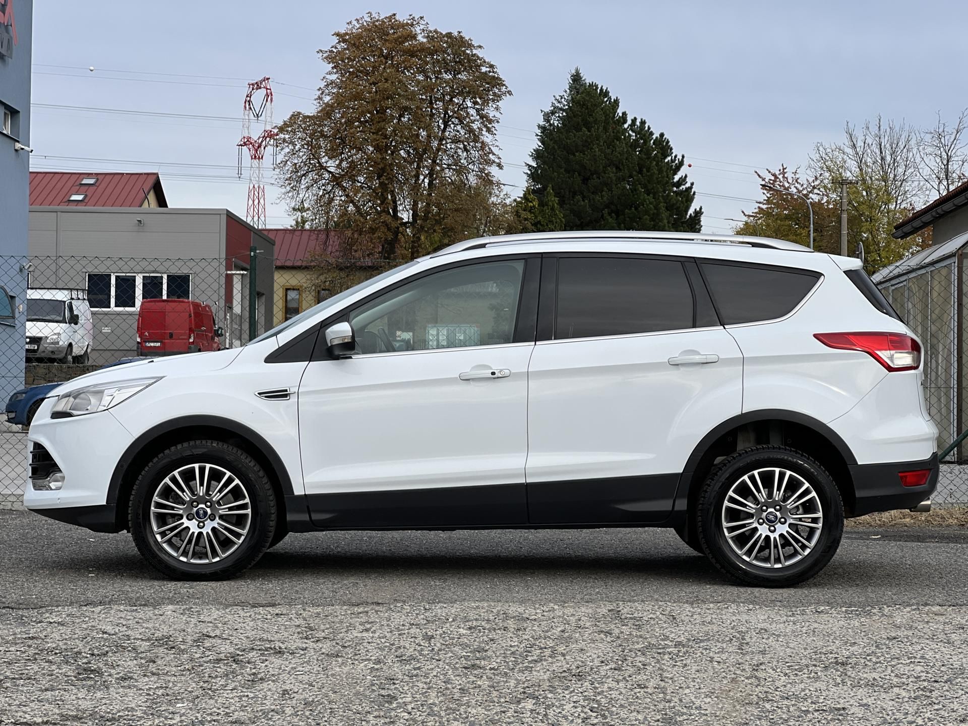 Ford Kuga, 2.0TDCi 4x4 AUTOMAT TITANIUM - fotka 4