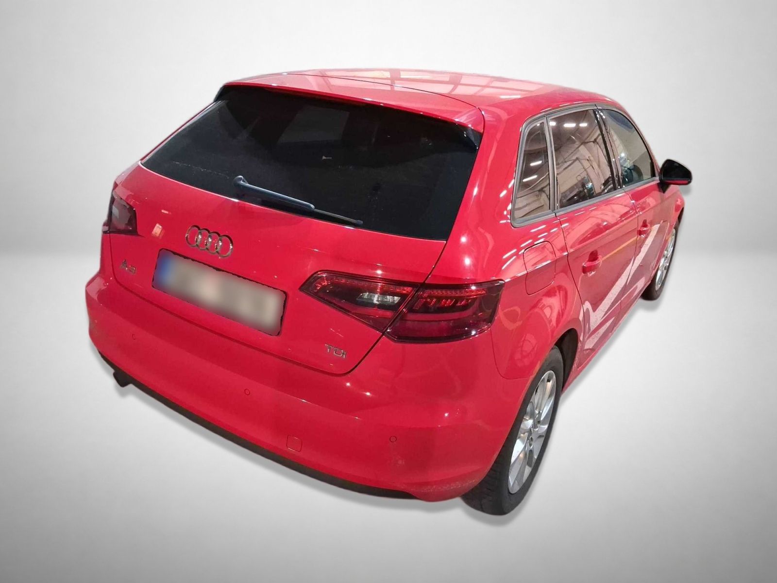 Audi A3, 1.6 TDI, Navi, Klima - fotka 2