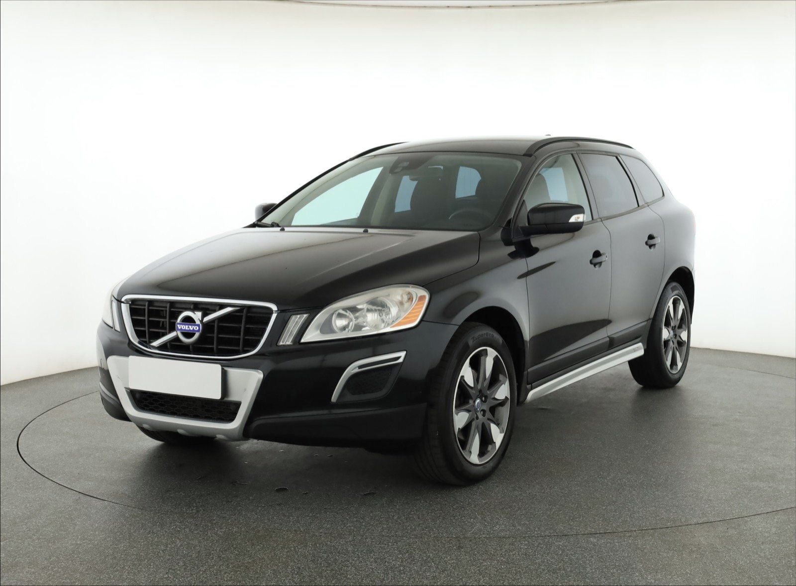 Volvo XC60, DRIVe, Automatická klima - fotka 3