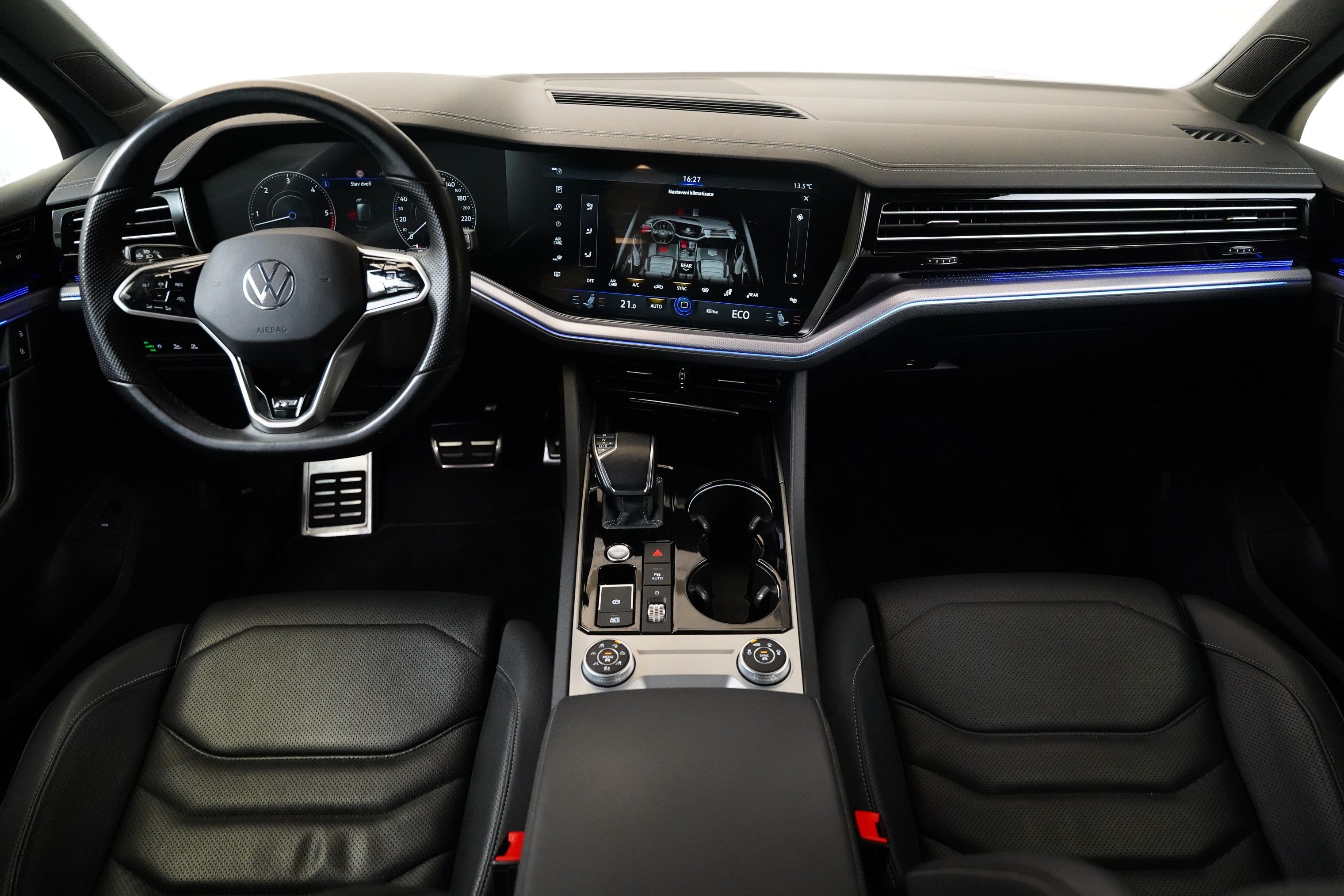 Volkswagen Touareg, 3.0 TDI 210 kW V6 R-Line - fotka 5