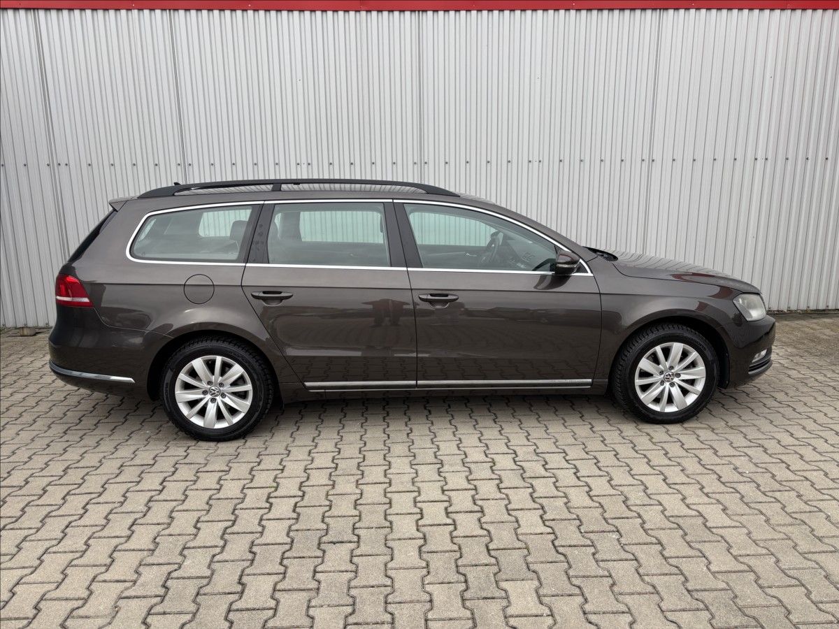 Volkswagen Passat Variant, 0,0 1,4 TSi Comfortline - fotka 6