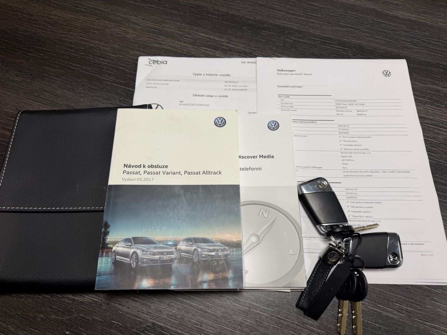 Volkswagen Passat Variant, 2.0 TDI 140kW R-LINE/FULL LED - fotka 2