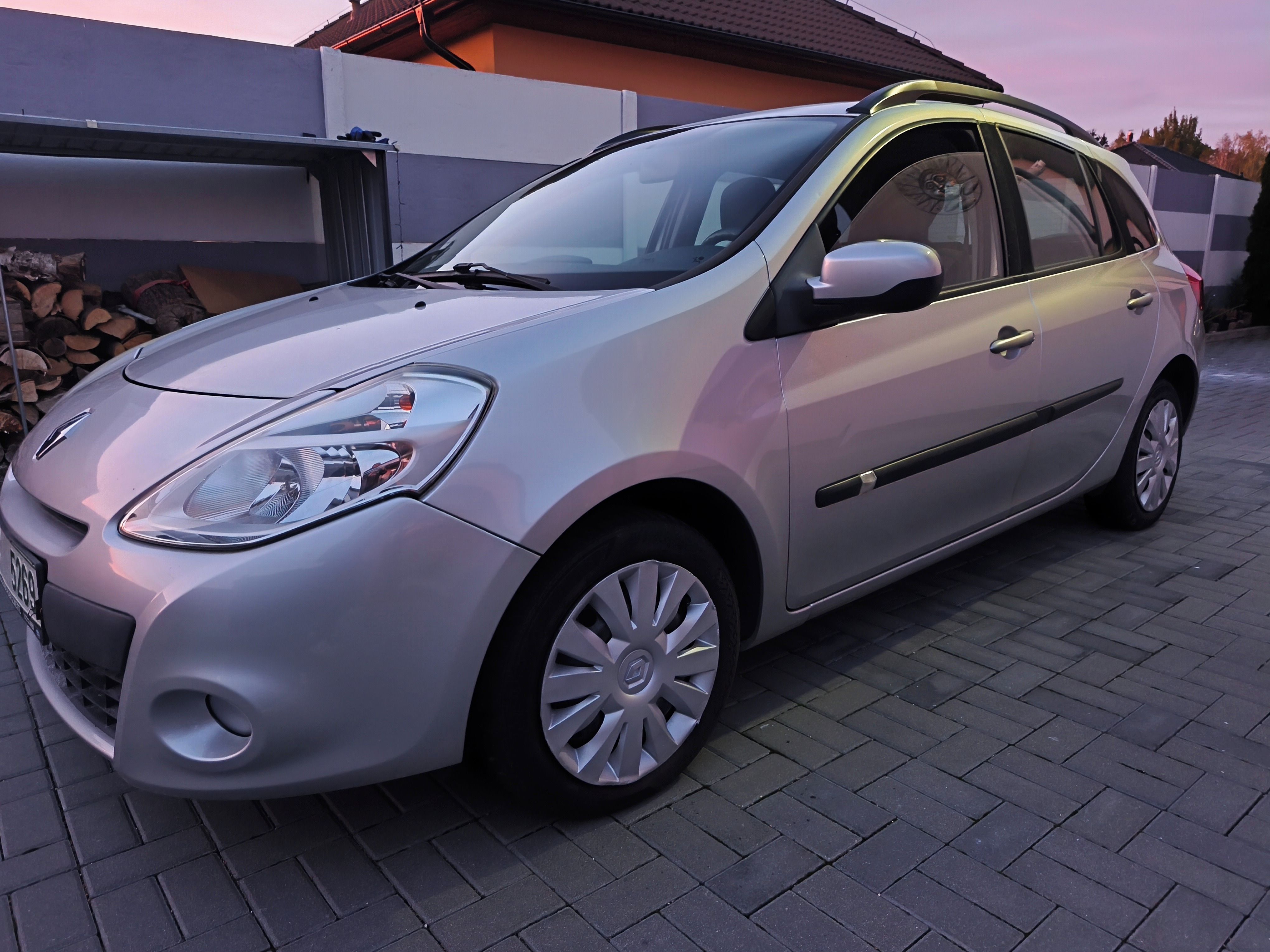 Renault Clio, Renault Clio kombi 1.2 16V