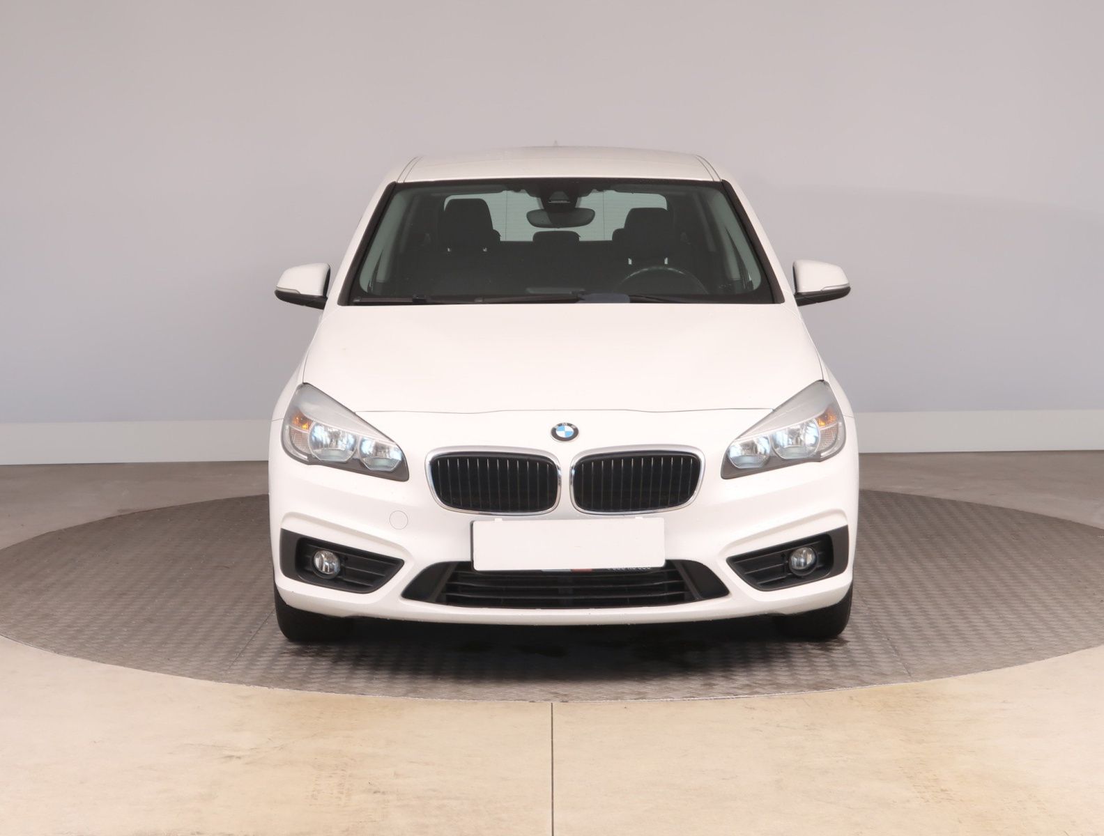 BMW Řada 2, 218i Active Tourer, Automat - fotka 2