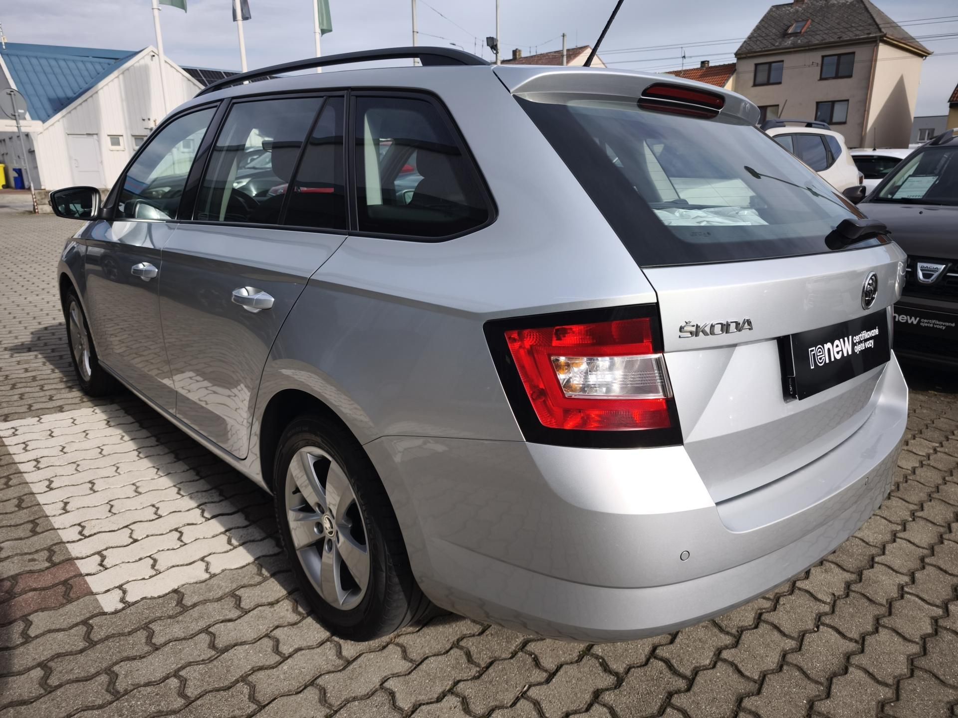 Škoda Fabia, 2018 ČR 1.0 TSI 70kW Style - fotka 4
