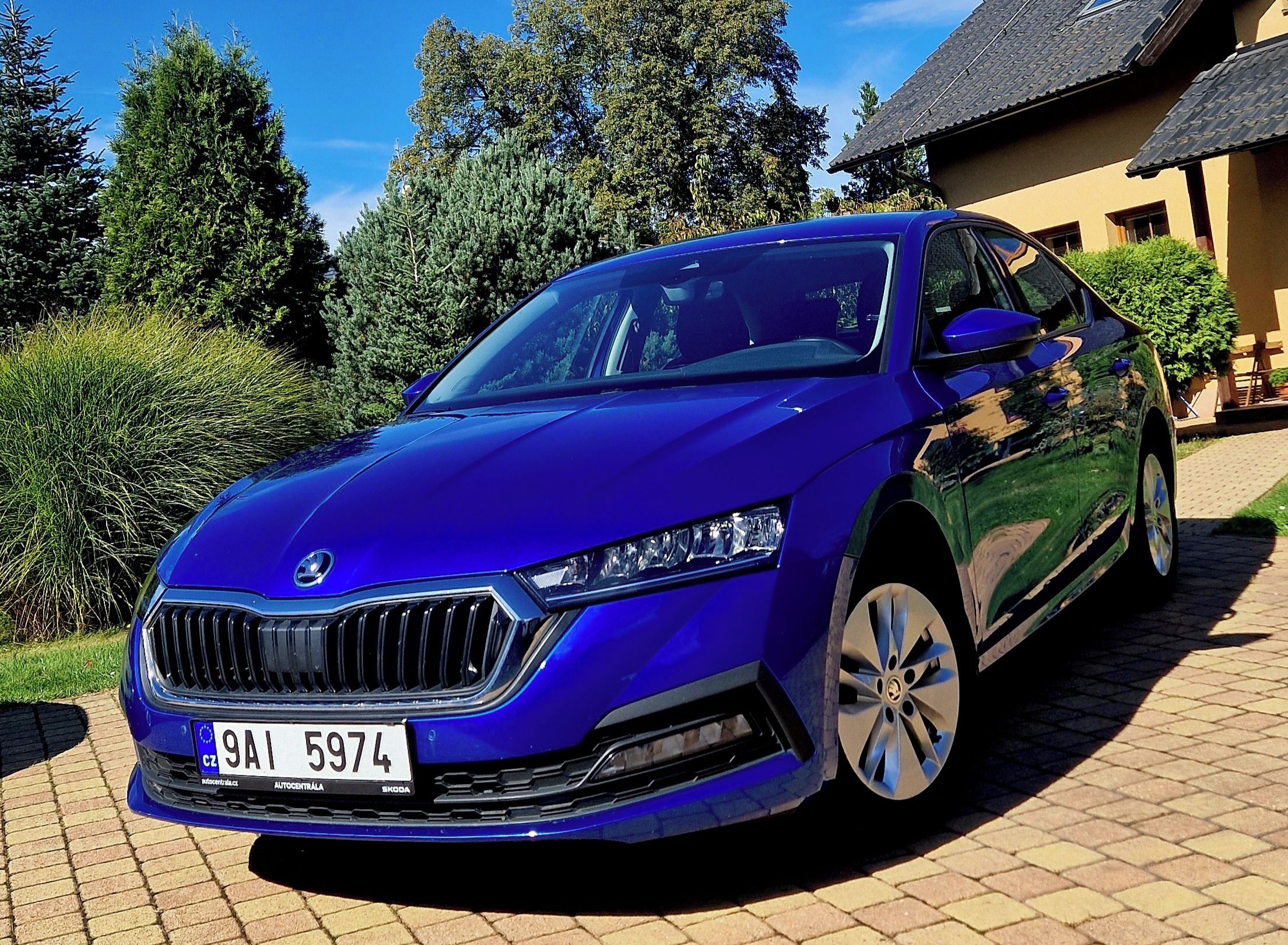 Škoda Octavia, 2.0 TDi 85kw DSG KEYLESS, Kame