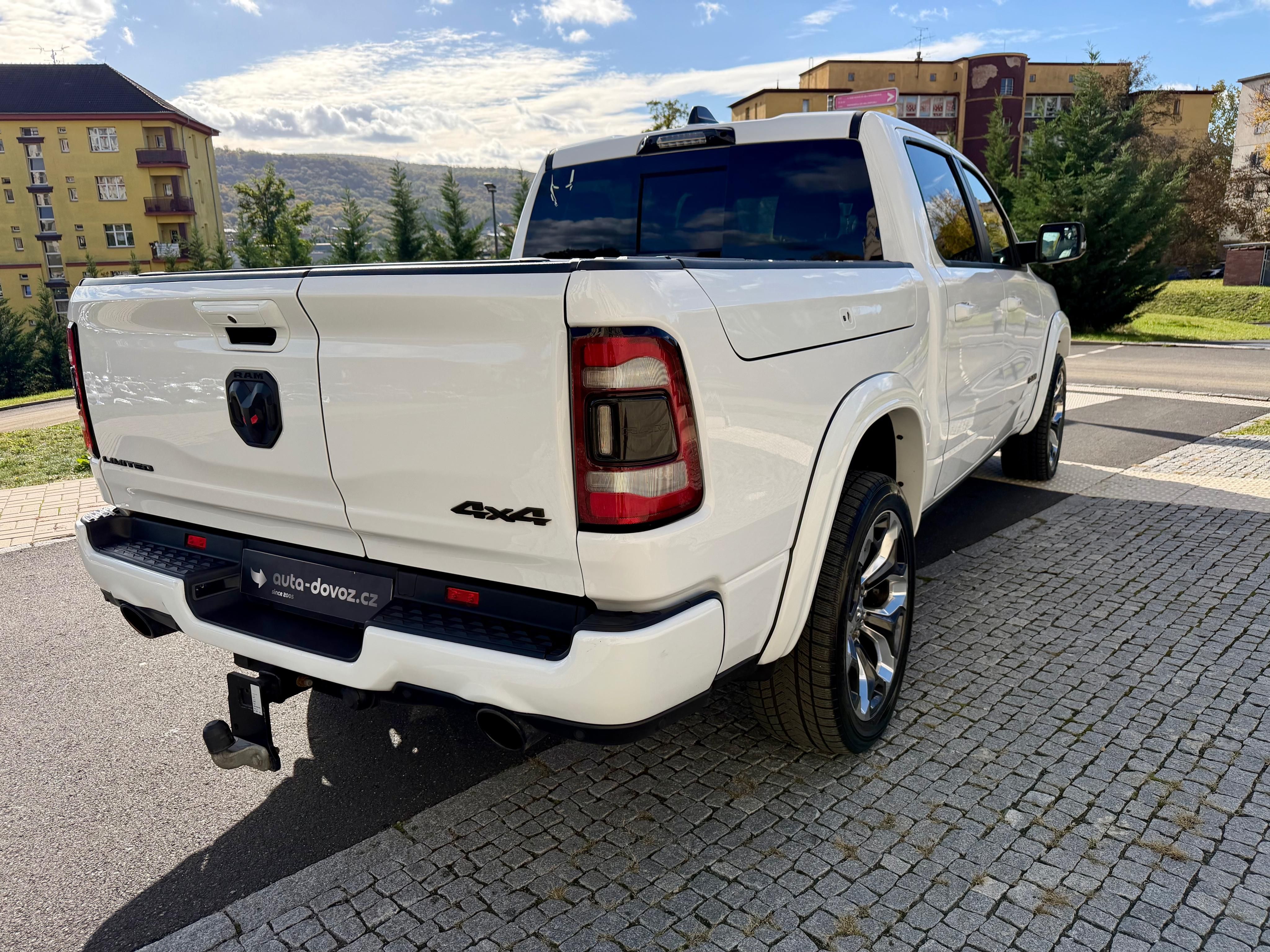 RAM 1500, 5.7HEMI 4X4 LPG-CREW-CAB-LMTD - fotka 4