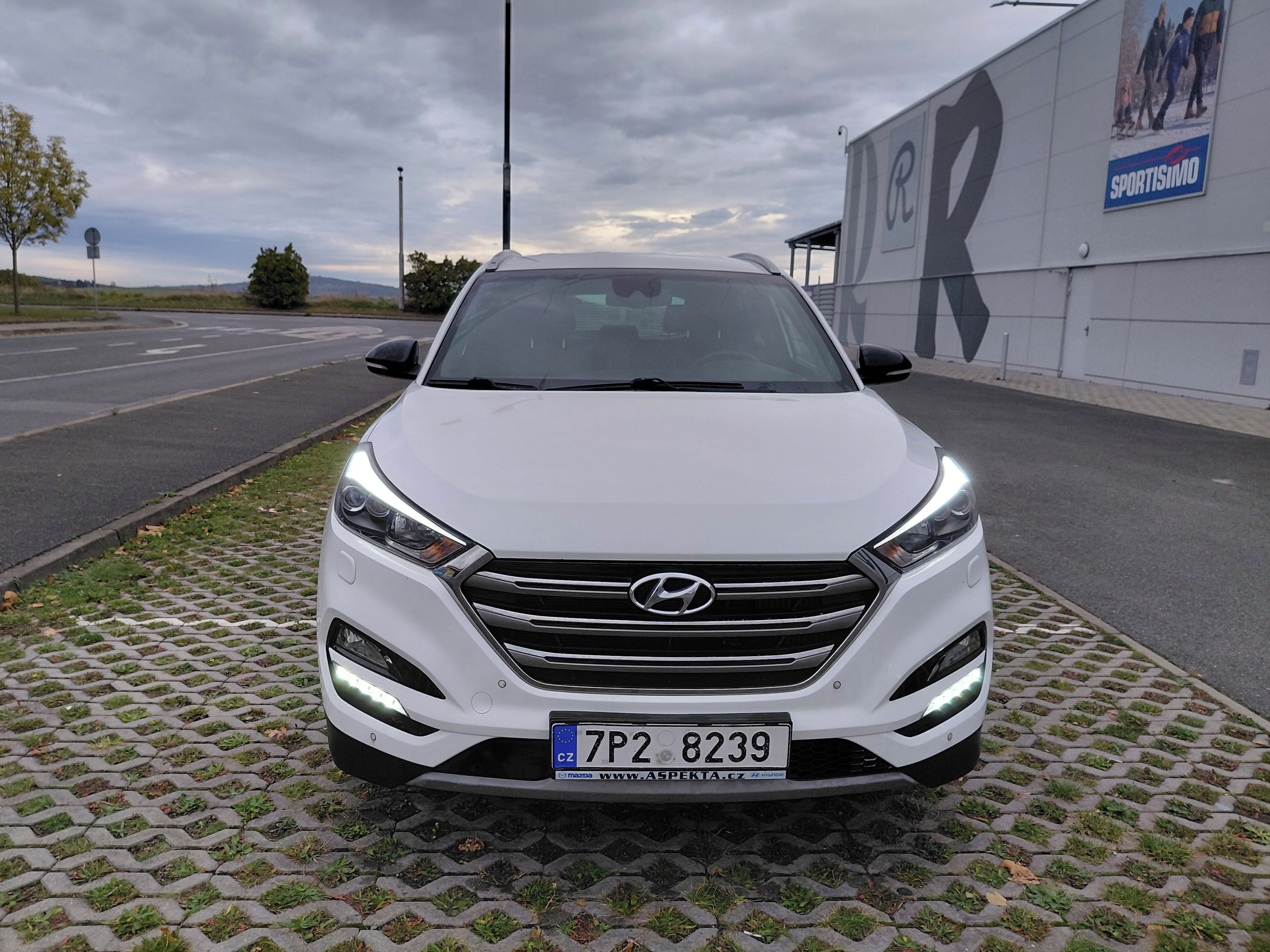 Hyundai Tucson, 2.0CRDI 100KW 4x4 1.MAJ EXTRA! - fotka 2