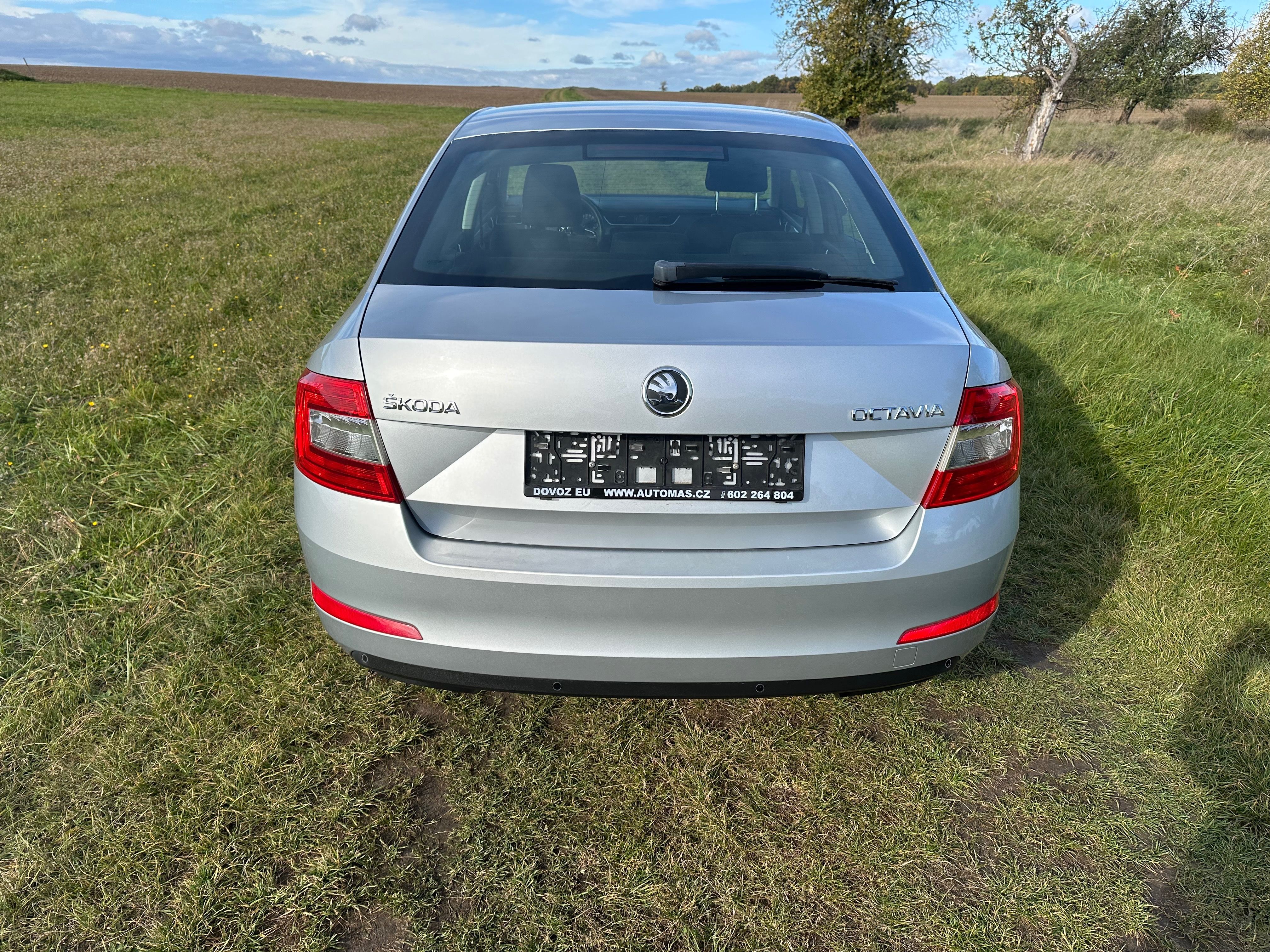 Škoda Octavia, 1.4TSI-103KW-ROZVODY ŘEMEN - fotka 5