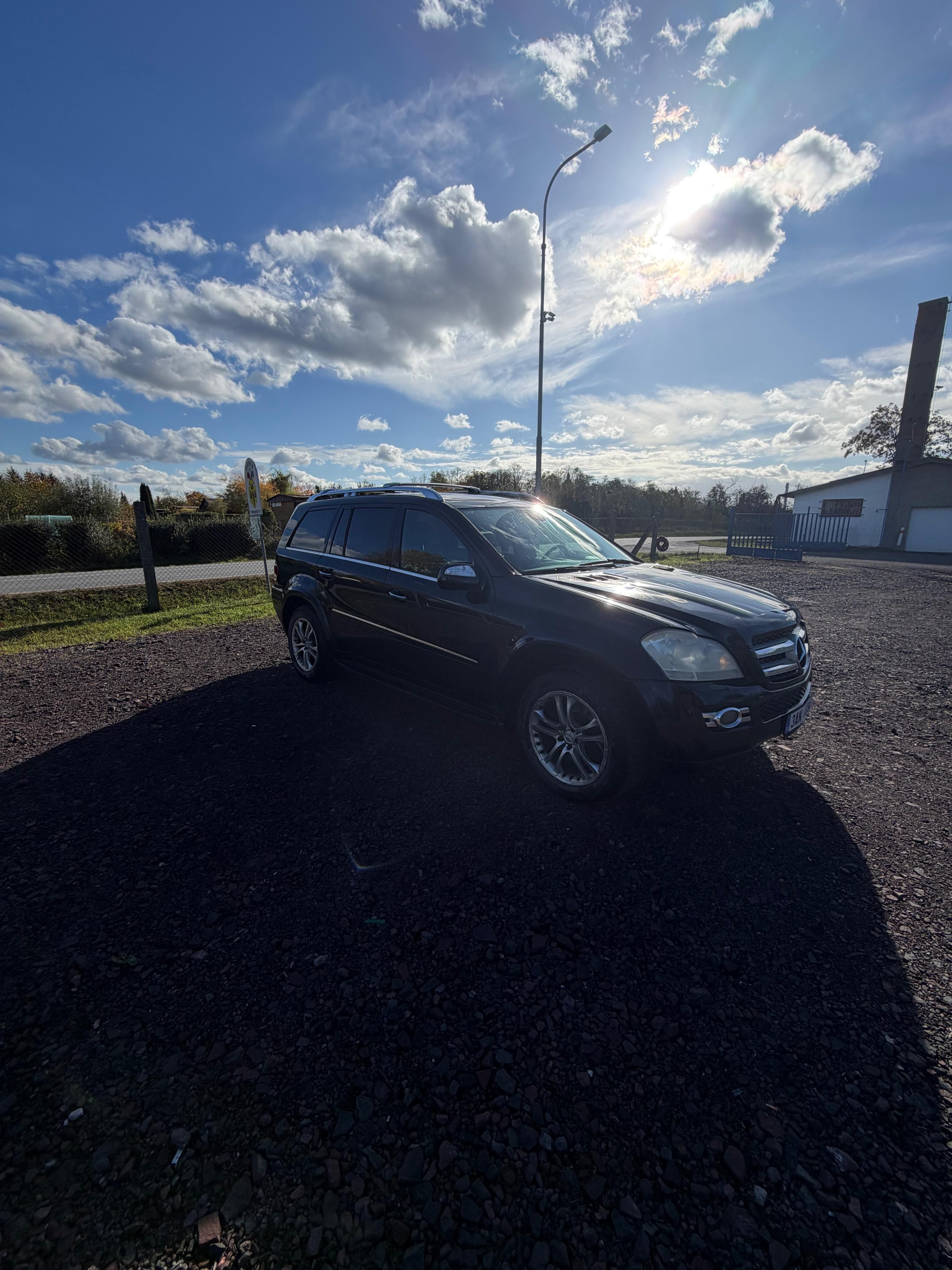 Mercedes-Benz GL, GL 500 LPG - fotka 2
