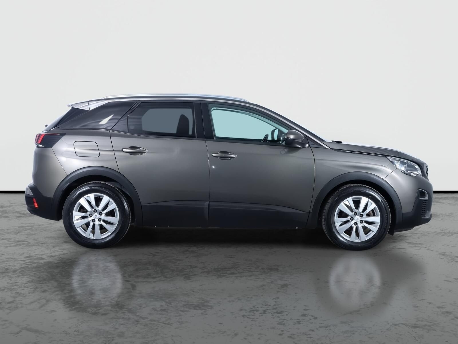 Peugeot 3008, 1.2 PureTech, Automat - fotka 6