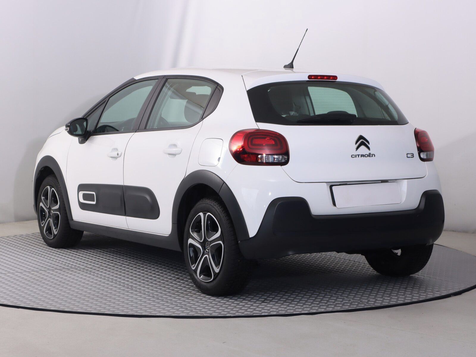 Citroën C3, 1.2 PureTech, Feel Pack - fotka 4