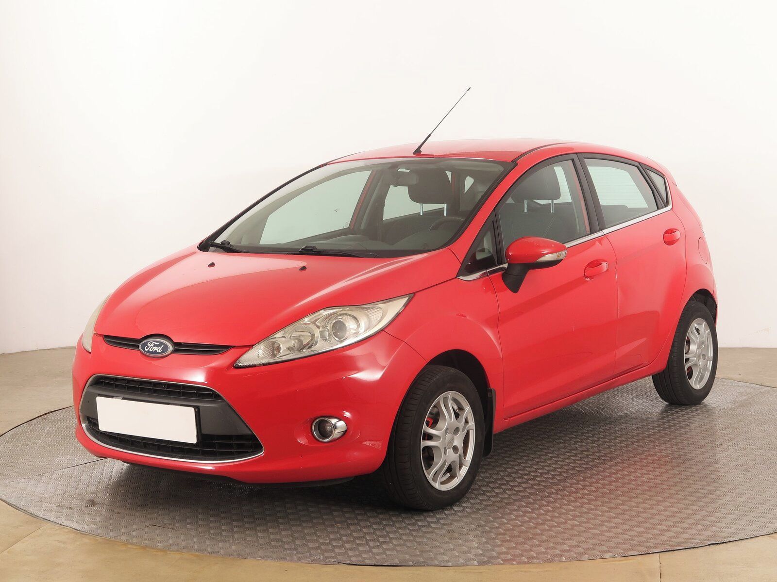Ford Fiesta, 1.25 16V, Serv.kniha - fotka 2