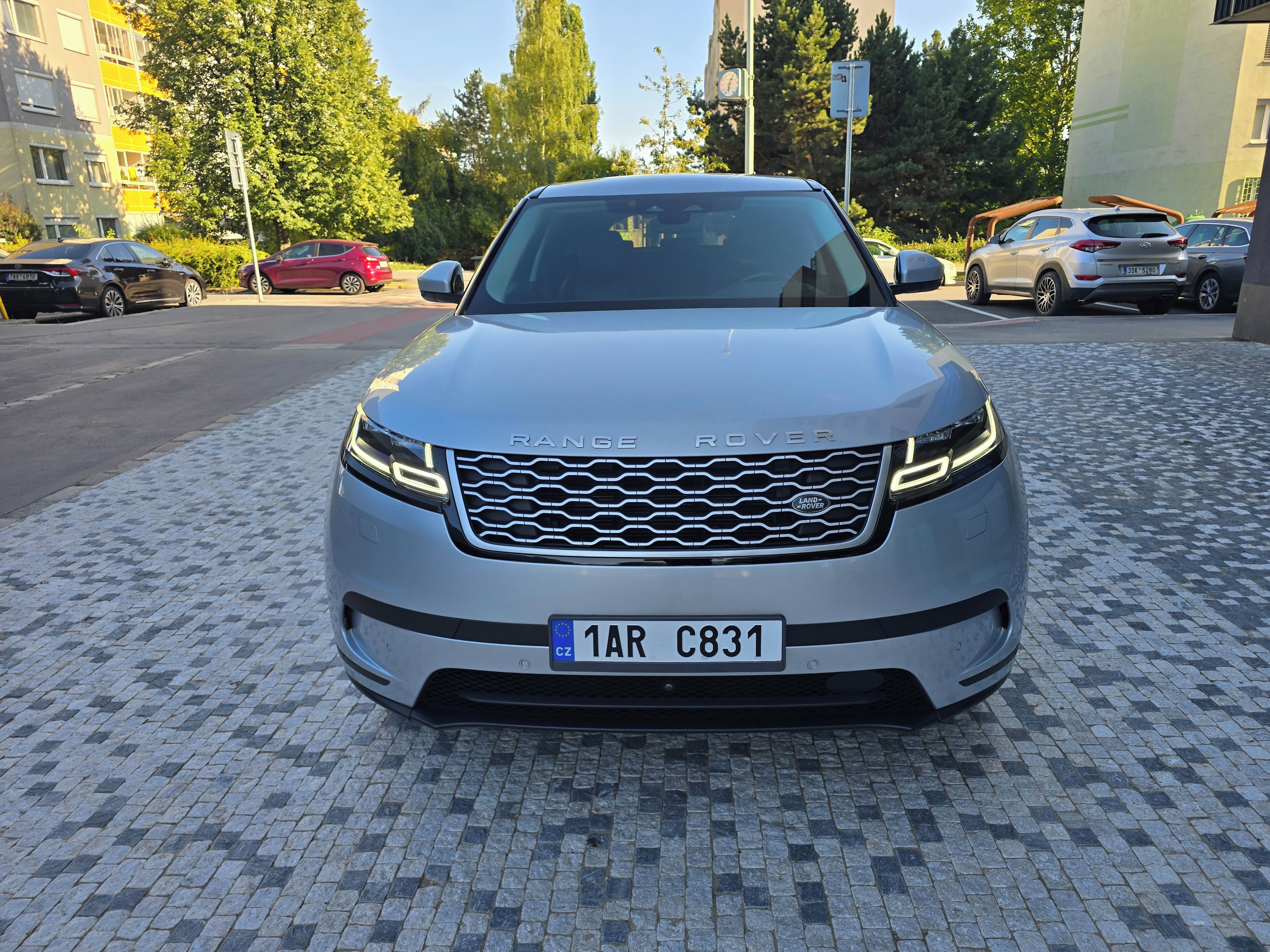 Land Rover Range Rover Velar - fotka 4